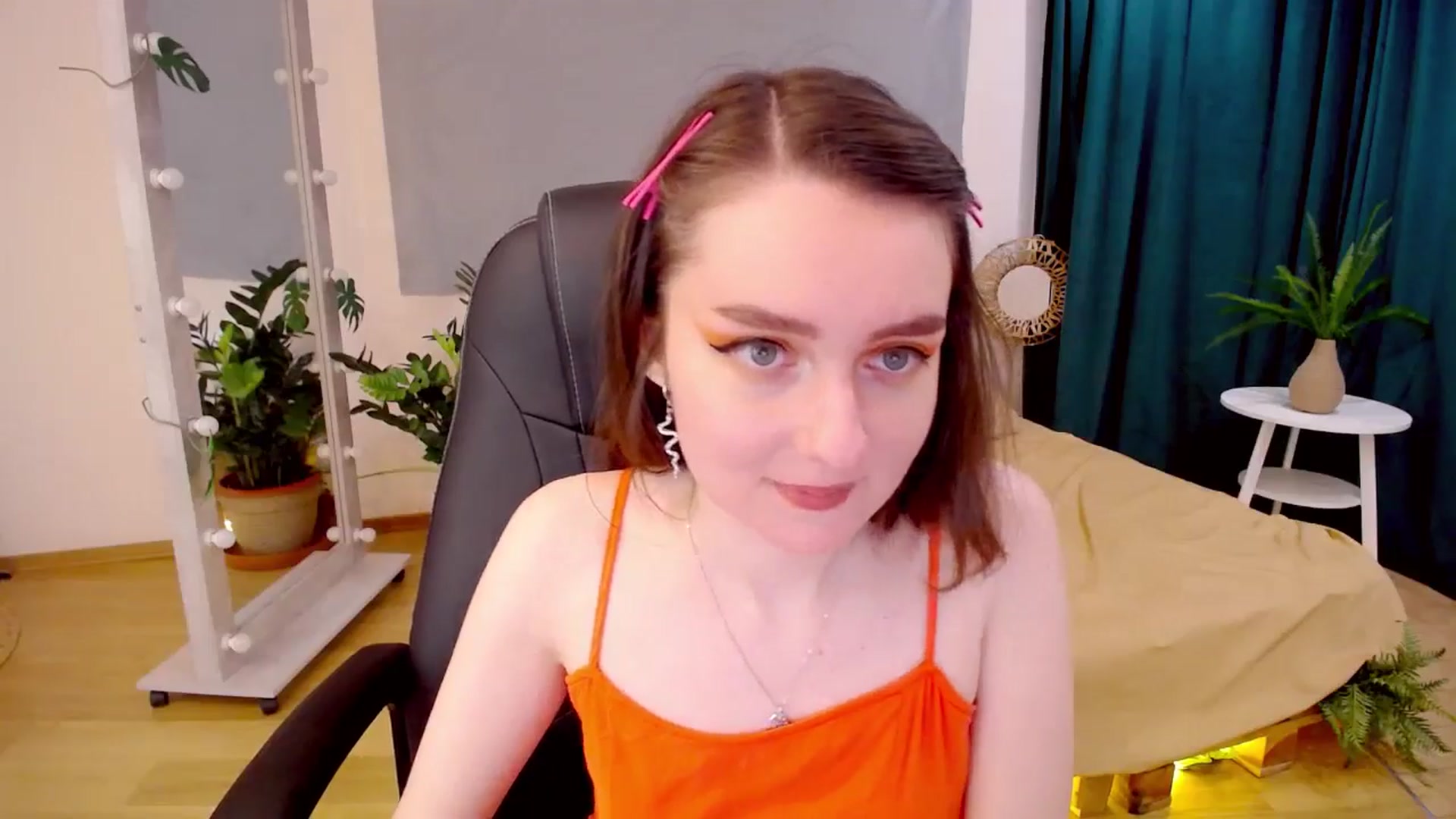 Gallery image thumbnail from Milim_Nava's myfreecams stream on, 06/29/2024, 15:48 image 4 of 20