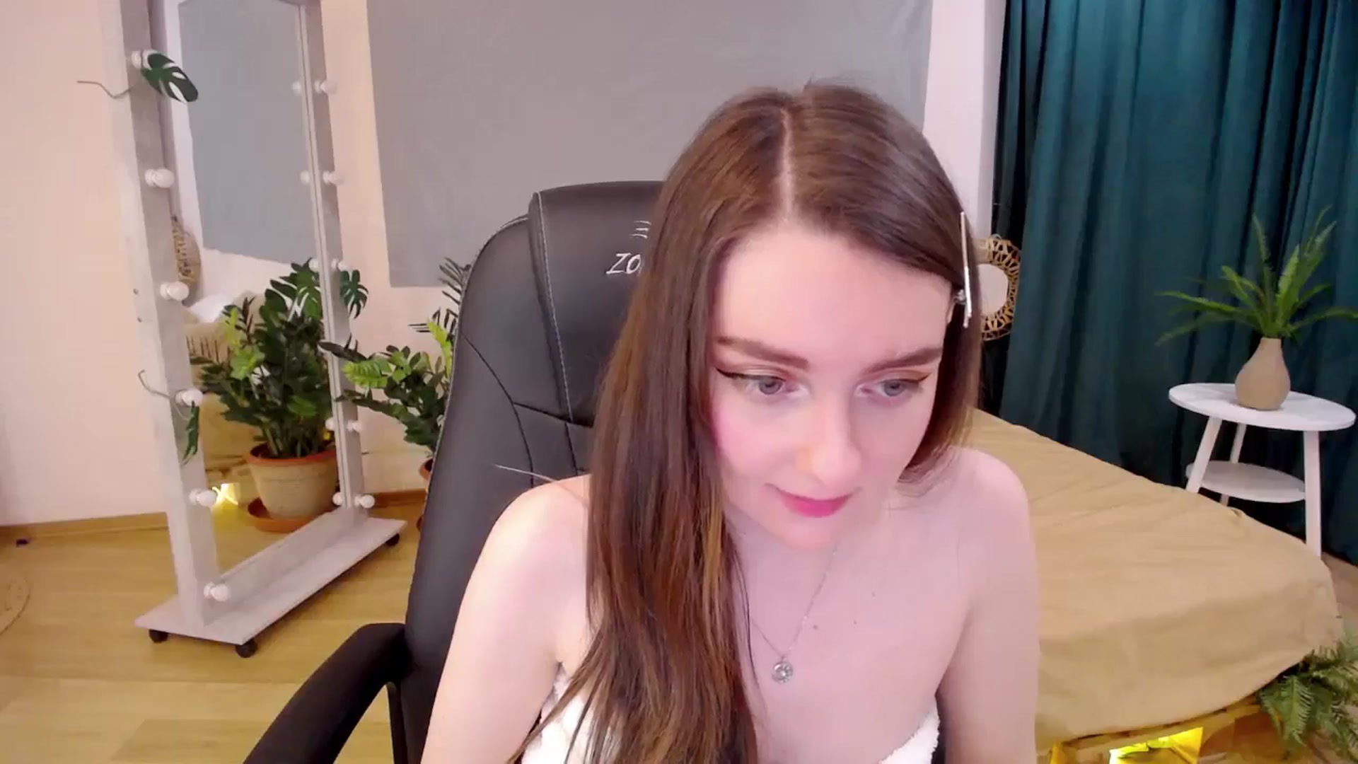 Gallery image thumbnail from Milim_Nava's myfreecams stream on, 06/30/2024, 09:26 image 3 of 20