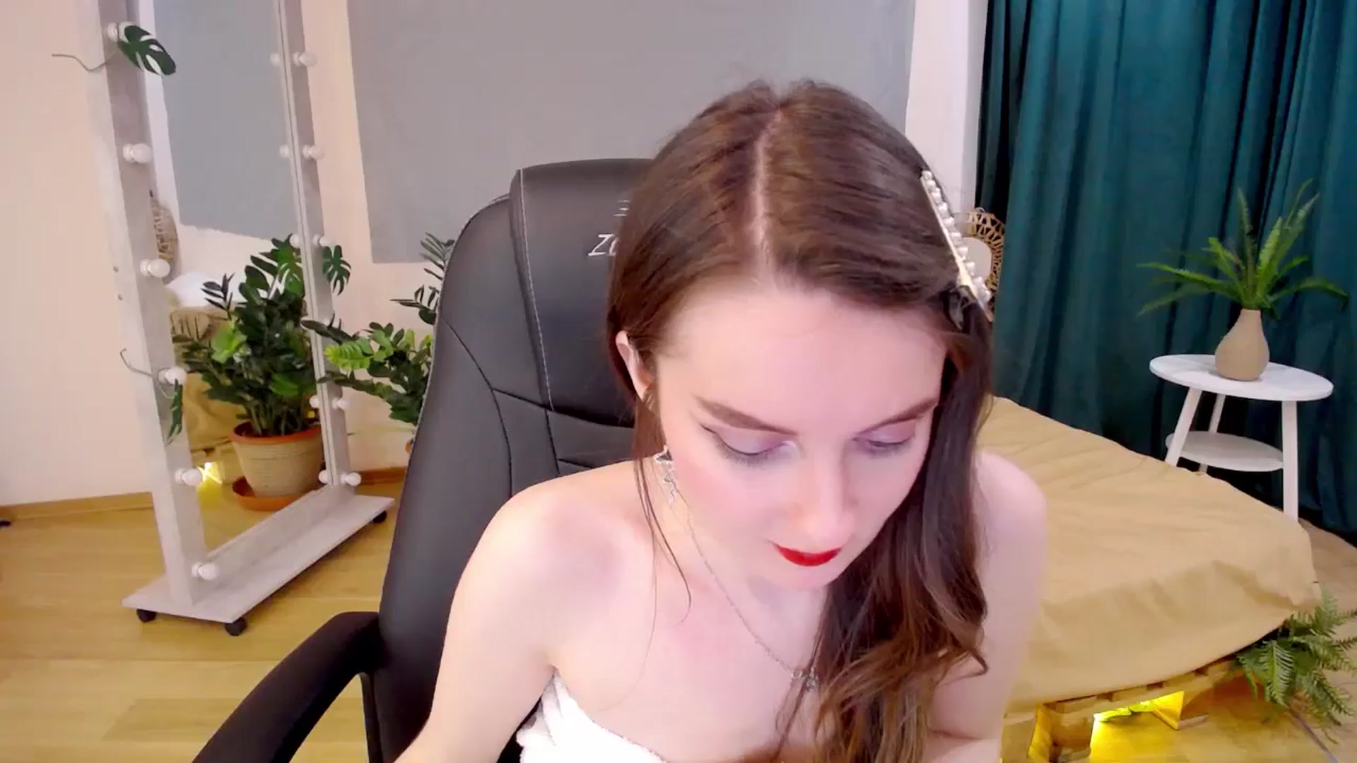 Gallery image thumbnail from Milim_Nava's myfreecams stream on, 07/02/2024, 07:59 image 19 of 20