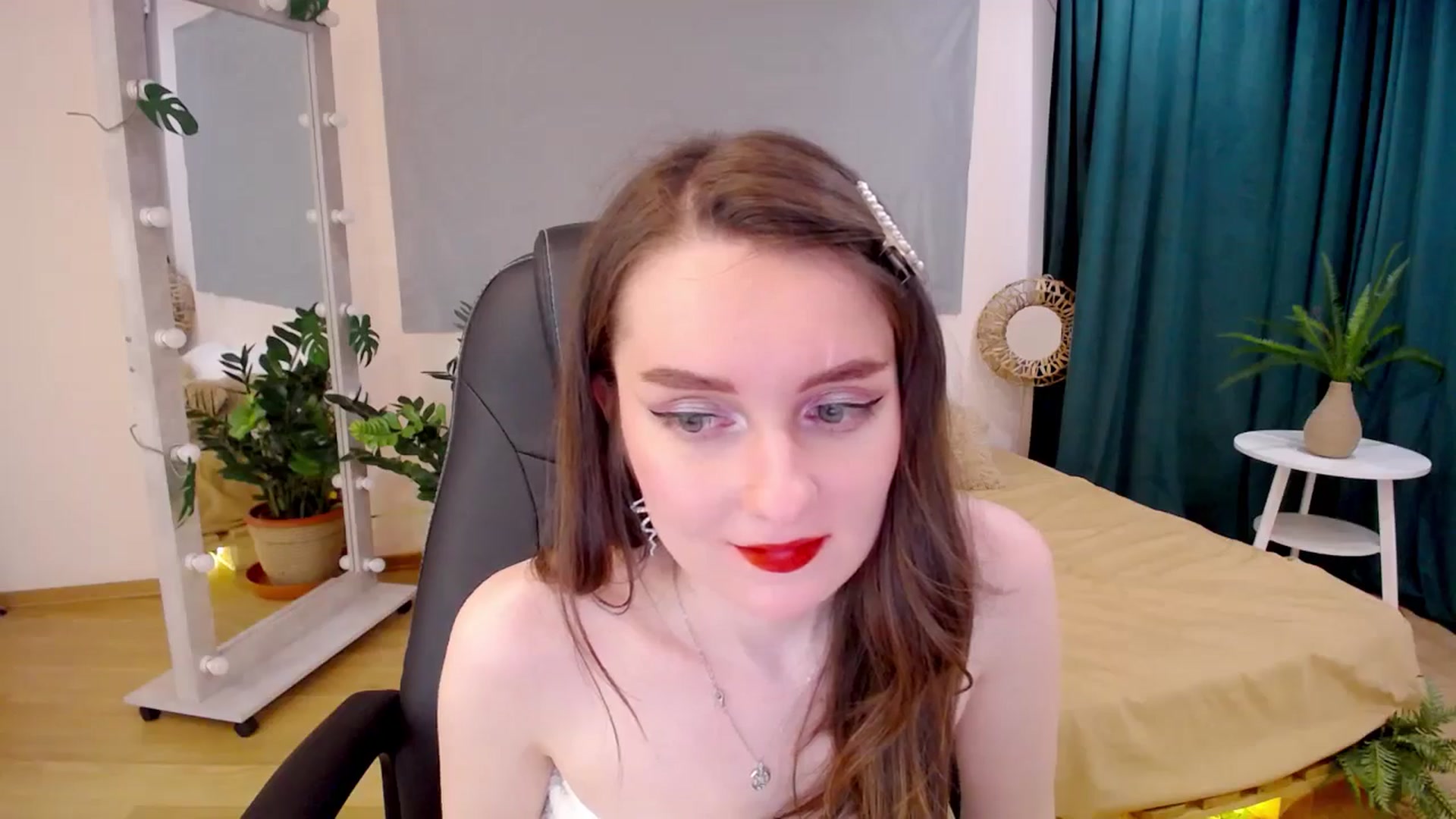 Gallery image thumbnail from Milim_Nava's myfreecams stream on, 07/02/2024, 07:59 image 5 of 20