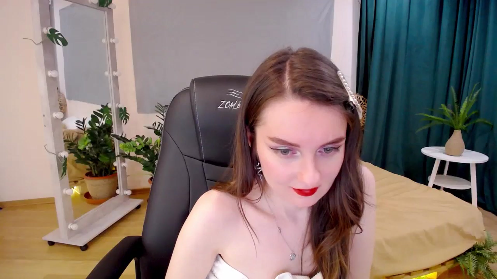 Gallery image thumbnail from Milim_Nava's myfreecams stream on, 07/02/2024, 07:59 image 6 of 20