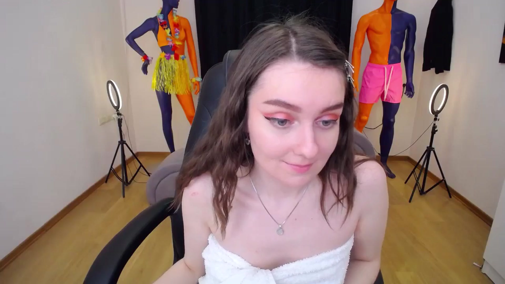 Gallery image thumbnail from Milim_Nava's myfreecams stream on, 07/04/2024, 07:26 image 6 of 20