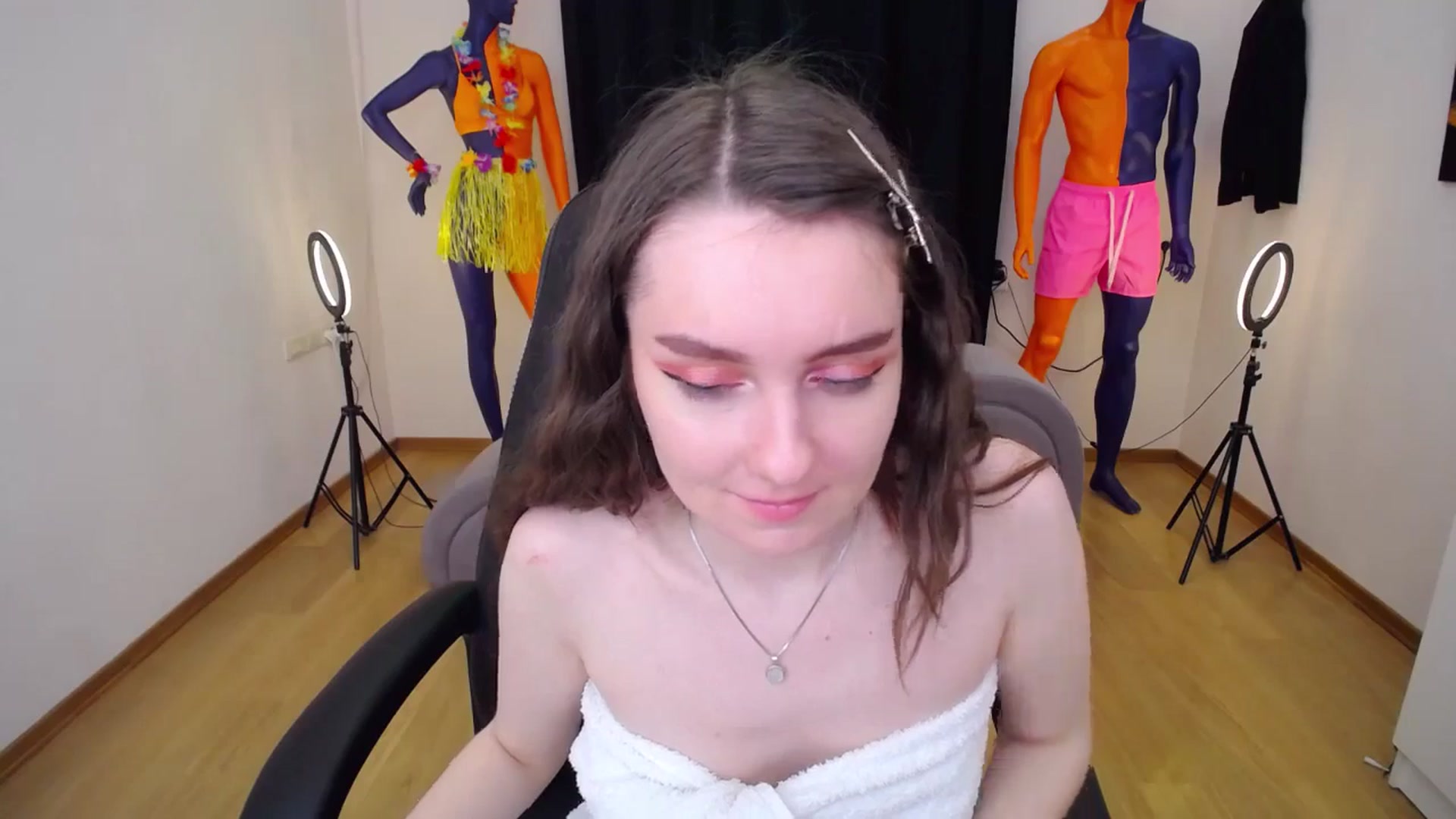 Gallery image thumbnail from Milim_Nava's myfreecams stream on, 07/04/2024, 07:26 image 7 of 20