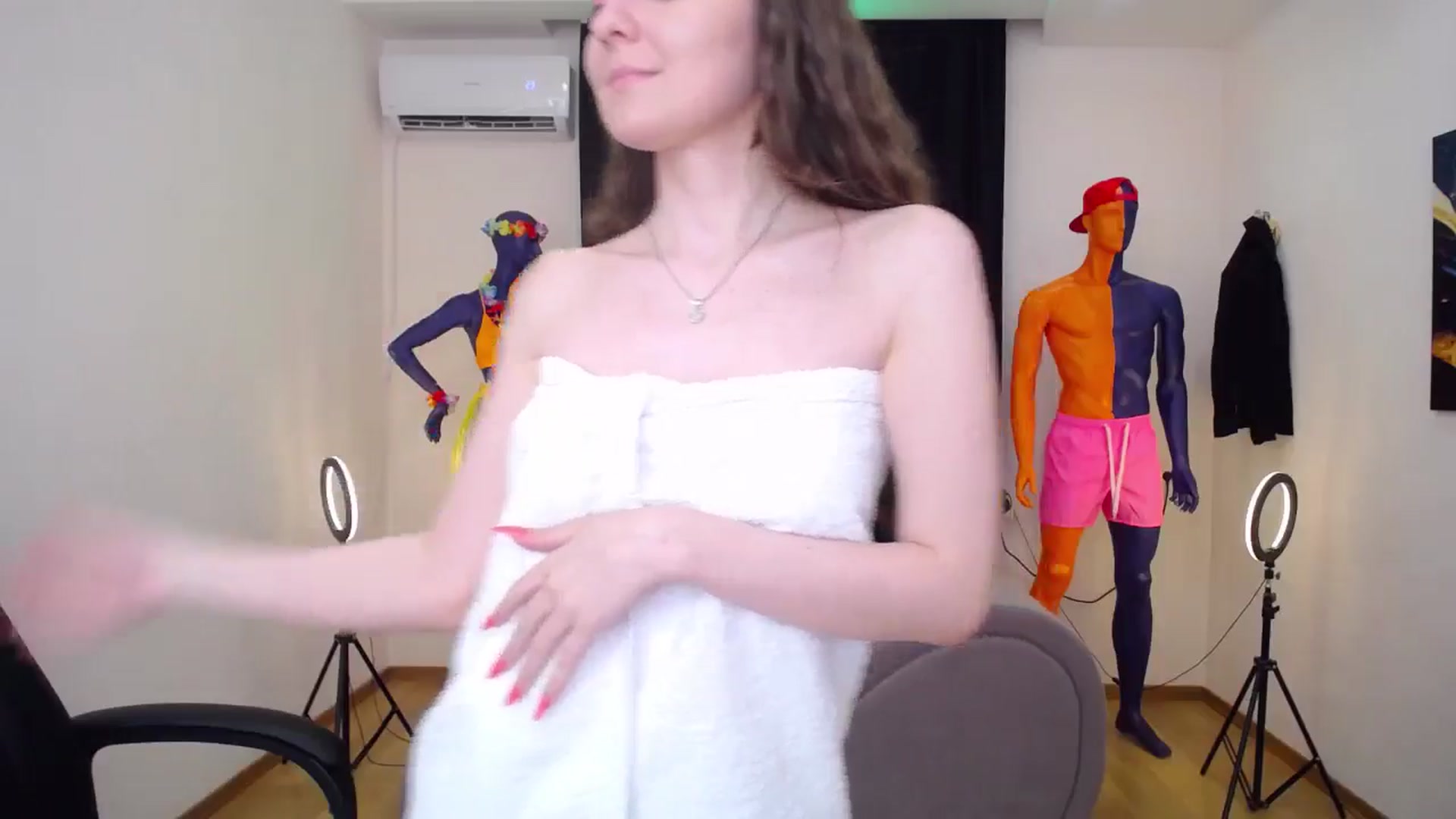 Gallery image thumbnail from Milim_Nava's myfreecams stream on, 07/04/2024, 08:23 image 13 of 20