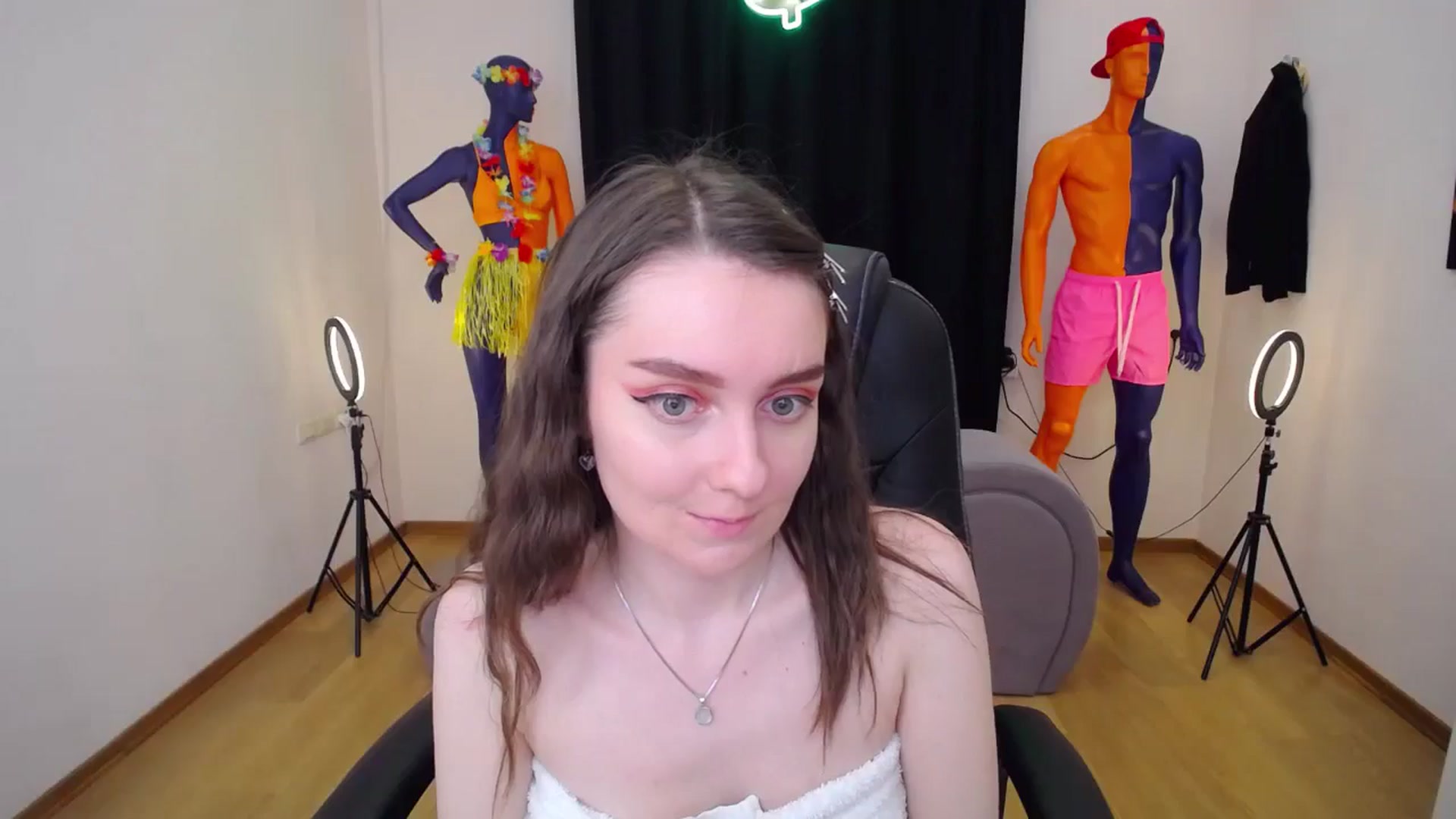 Gallery image thumbnail from Milim_Nava's myfreecams stream on, 07/04/2024, 08:23 image 16 of 20