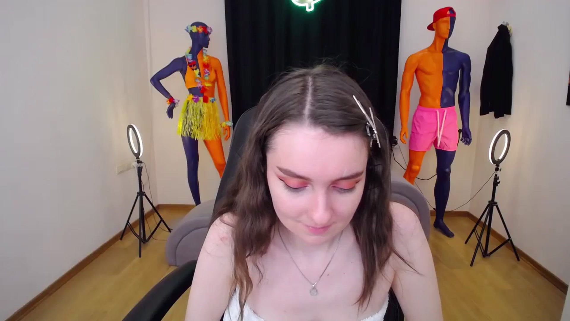 Gallery image thumbnail from Milim_Nava's myfreecams stream on, 07/04/2024, 08:23 image 19 of 20