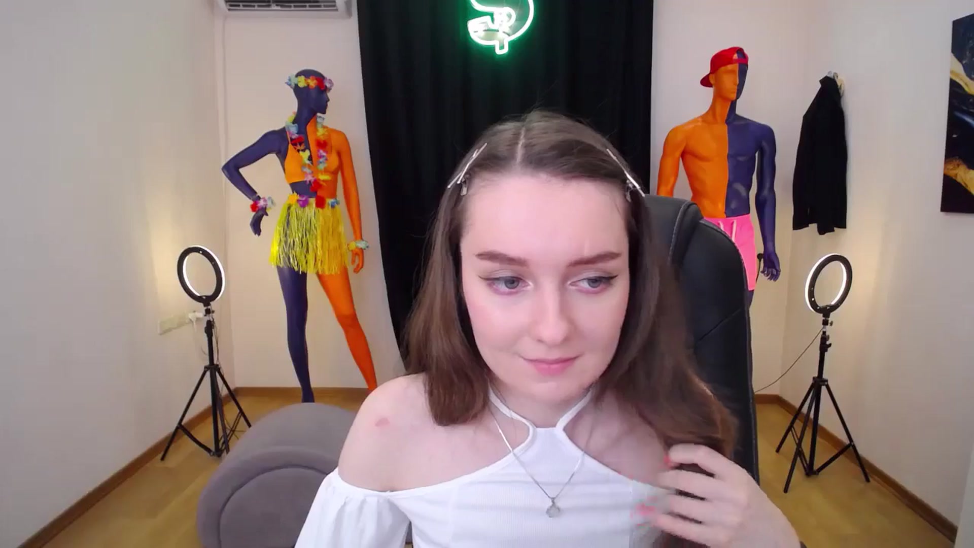 Gallery image thumbnail from Milim_Nava's myfreecams stream on, 07/06/2024, 12:02 image 12 of 20