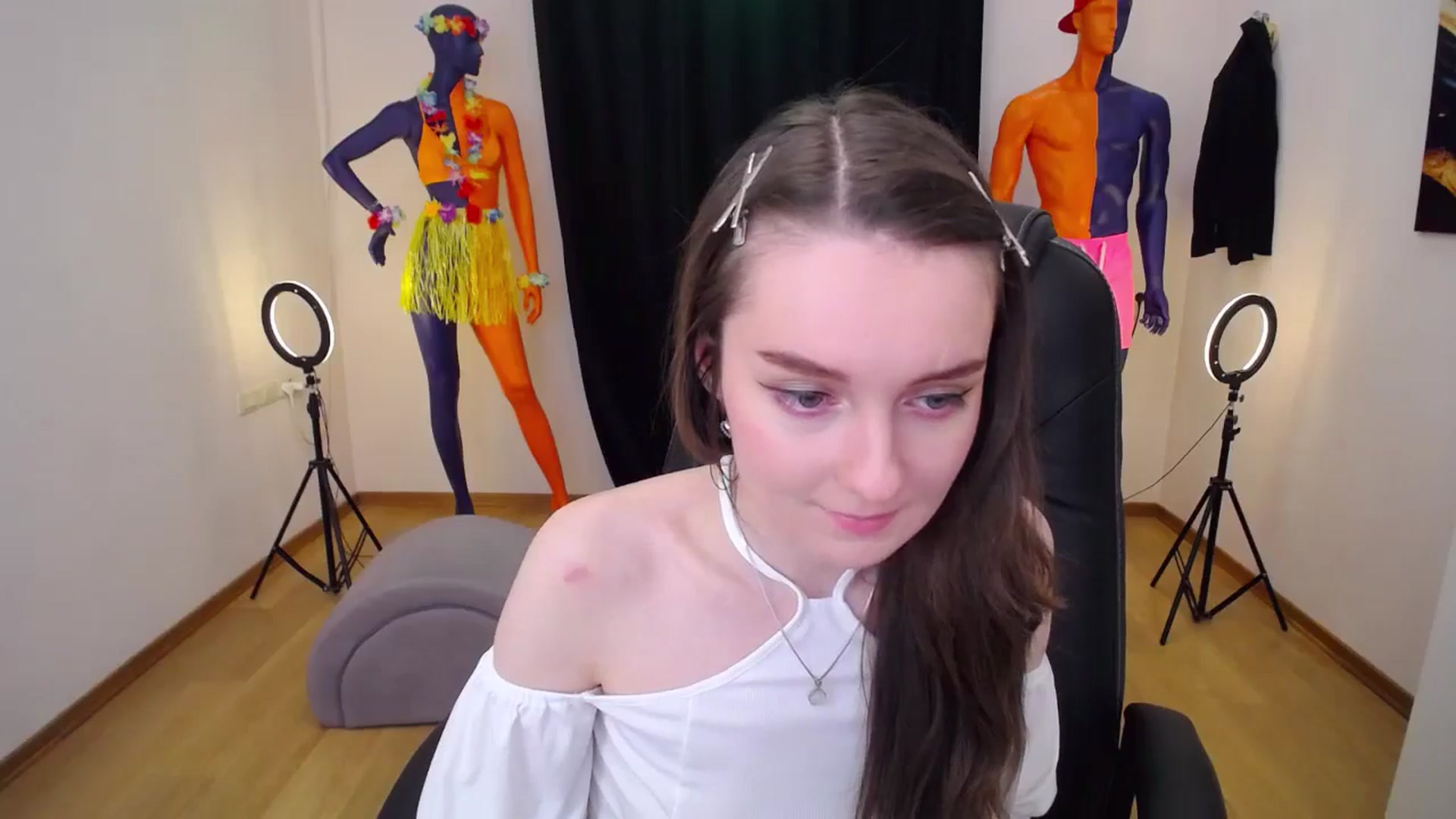 Gallery image thumbnail from Milim_Nava's myfreecams stream on, 07/06/2024, 12:02 image 16 of 20