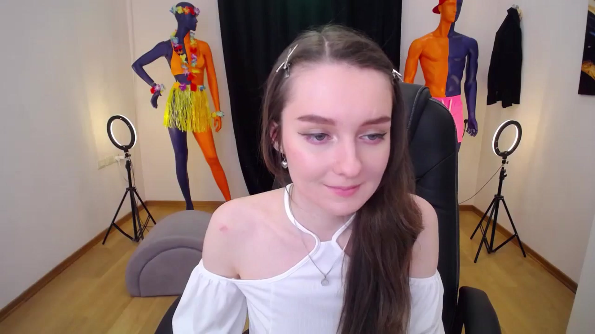 Gallery image thumbnail from Milim_Nava's myfreecams stream on, 07/06/2024, 12:02 image 15 of 20