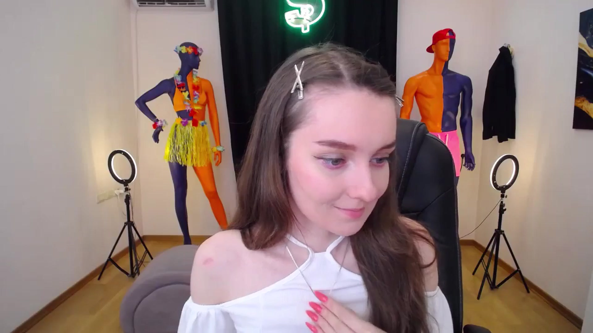 Gallery image thumbnail from Milim_Nava's myfreecams stream on, 07/06/2024, 12:02 image 11 of 20