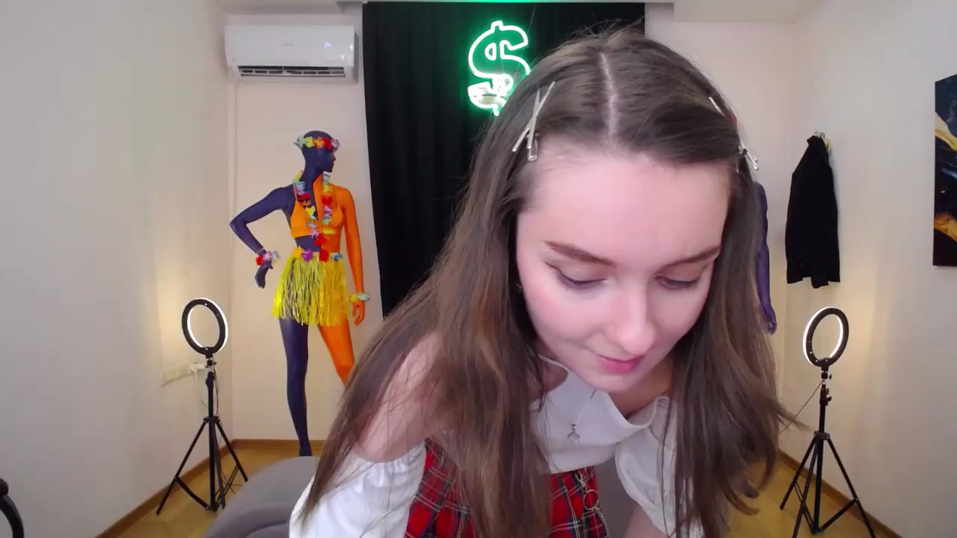 Gallery image thumbnail from Milim_Nava's myfreecams stream on, 07/06/2024, 12:22 image 19 of 20