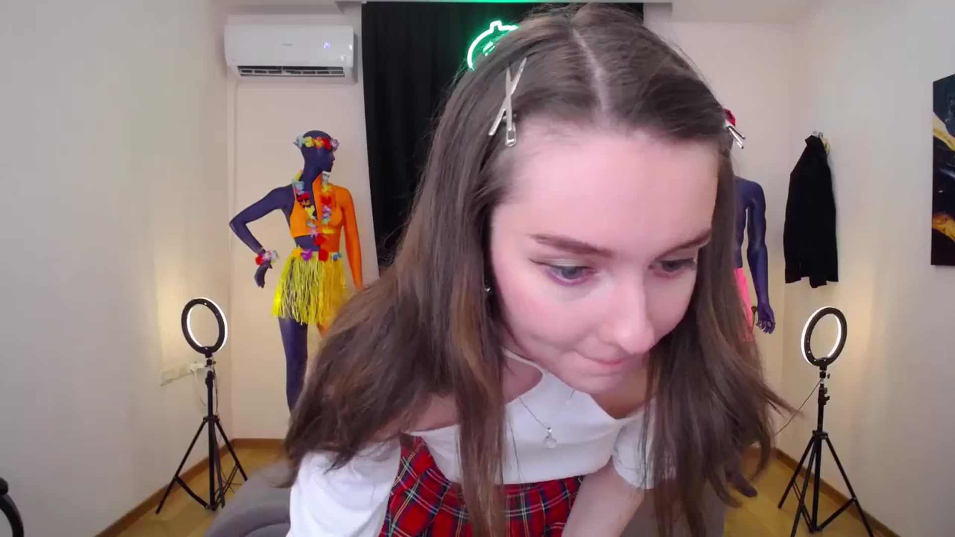 Gallery image thumbnail from Milim_Nava's myfreecams stream on, 07/06/2024, 12:22 image 18 of 20