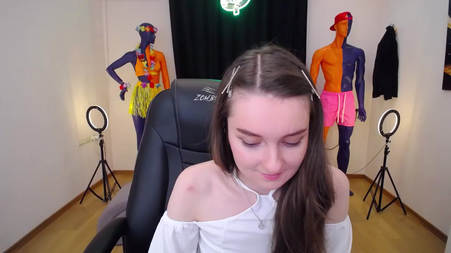 Gallery image thumbnail from Milim_Nava's myfreecams stream on, 07/06/2024, 12:22 image 10 of 20