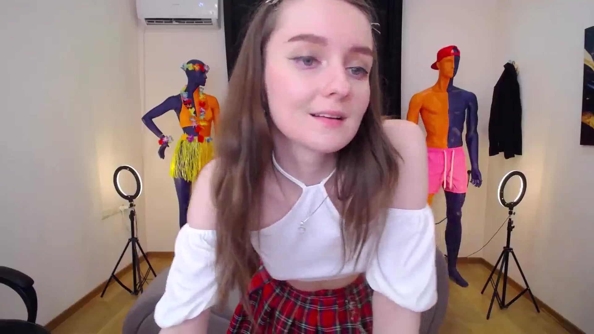 Gallery image thumbnail from Milim_Nava's myfreecams stream on, 07/06/2024, 13:42 image 11 of 20
