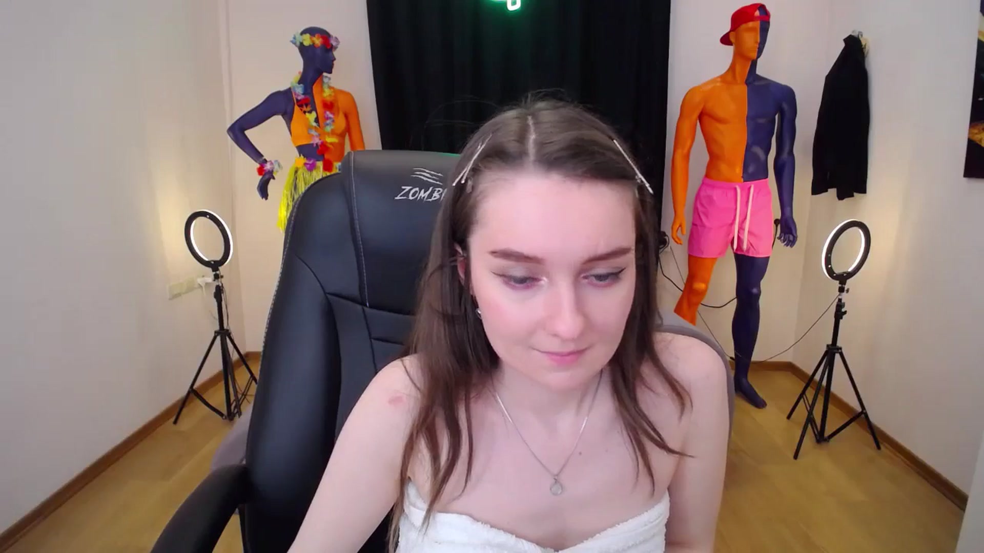 Gallery image thumbnail from Milim_Nava's myfreecams stream on, 07/06/2024, 15:10 image 13 of 20