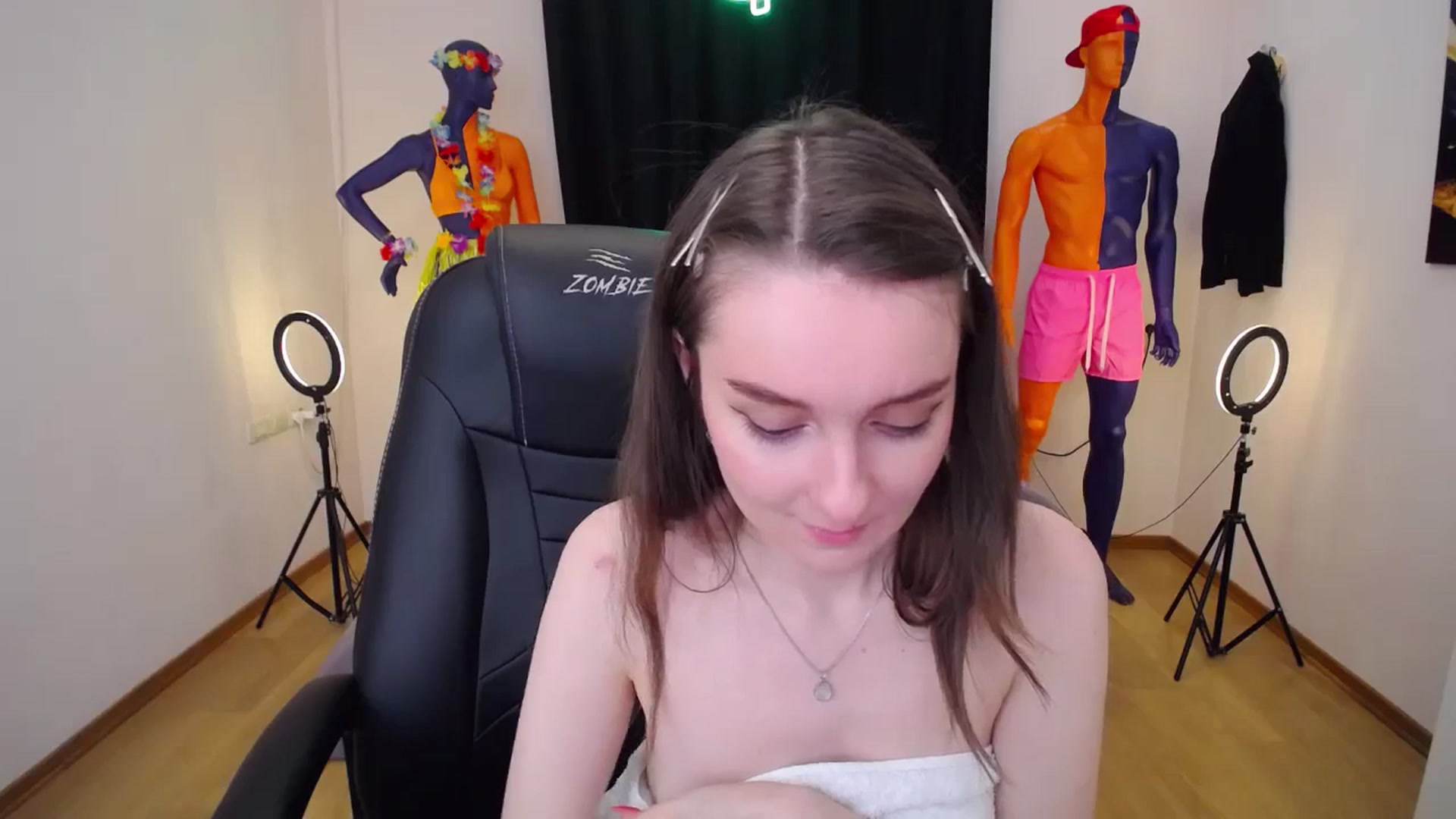 Gallery image thumbnail from Milim_Nava's myfreecams stream on, 07/06/2024, 15:10 image 10 of 20