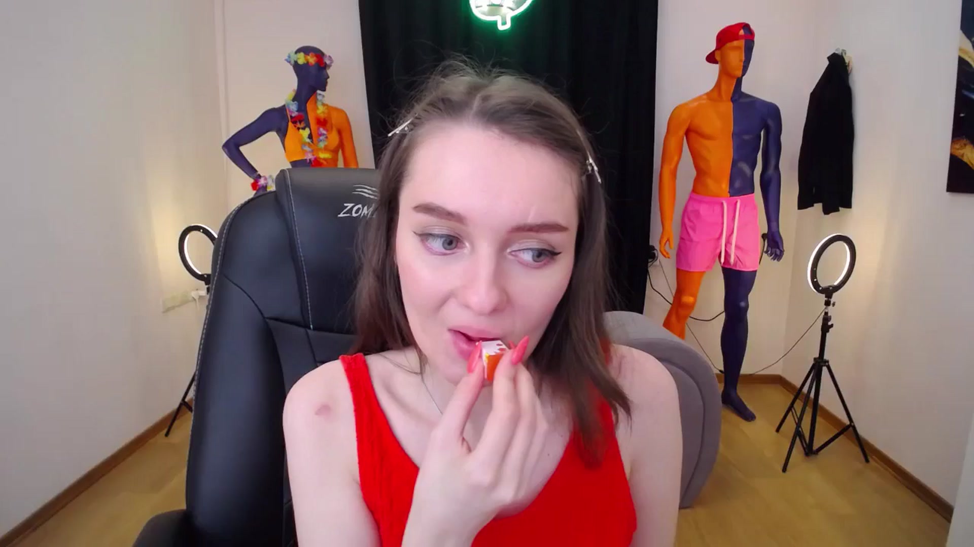 Gallery image thumbnail from Milim_Nava's myfreecams stream on, 07/06/2024, 17:18 image 1 of 20