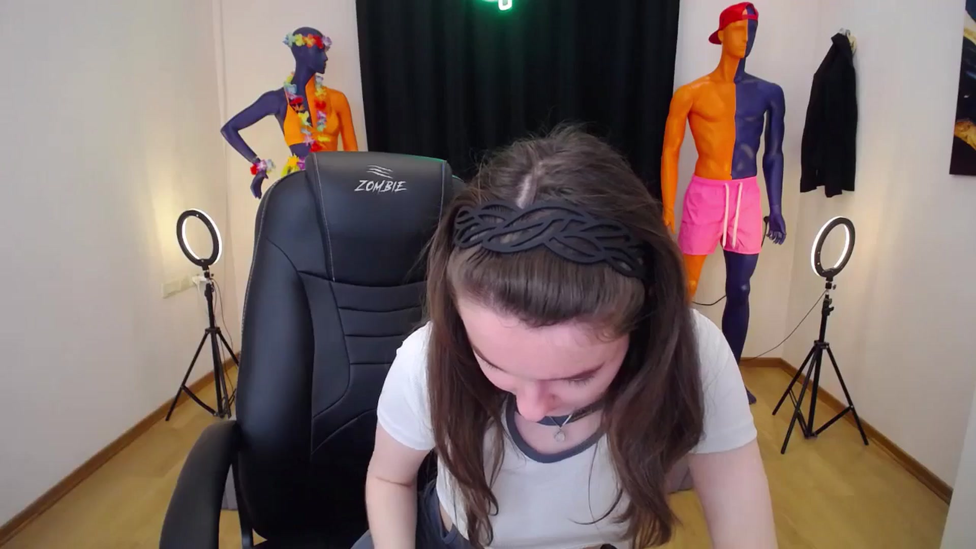 Gallery image thumbnail from Milim_Nava's myfreecams stream on, 07/07/2024, 11:12 image 11 of 20