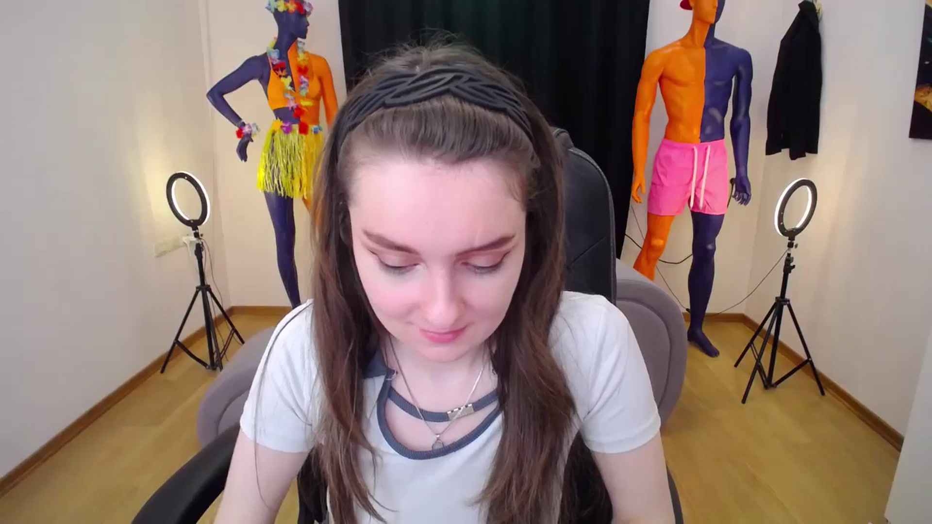 Gallery image thumbnail from Milim_Nava's myfreecams stream on, 07/07/2024, 11:12 image 3 of 20