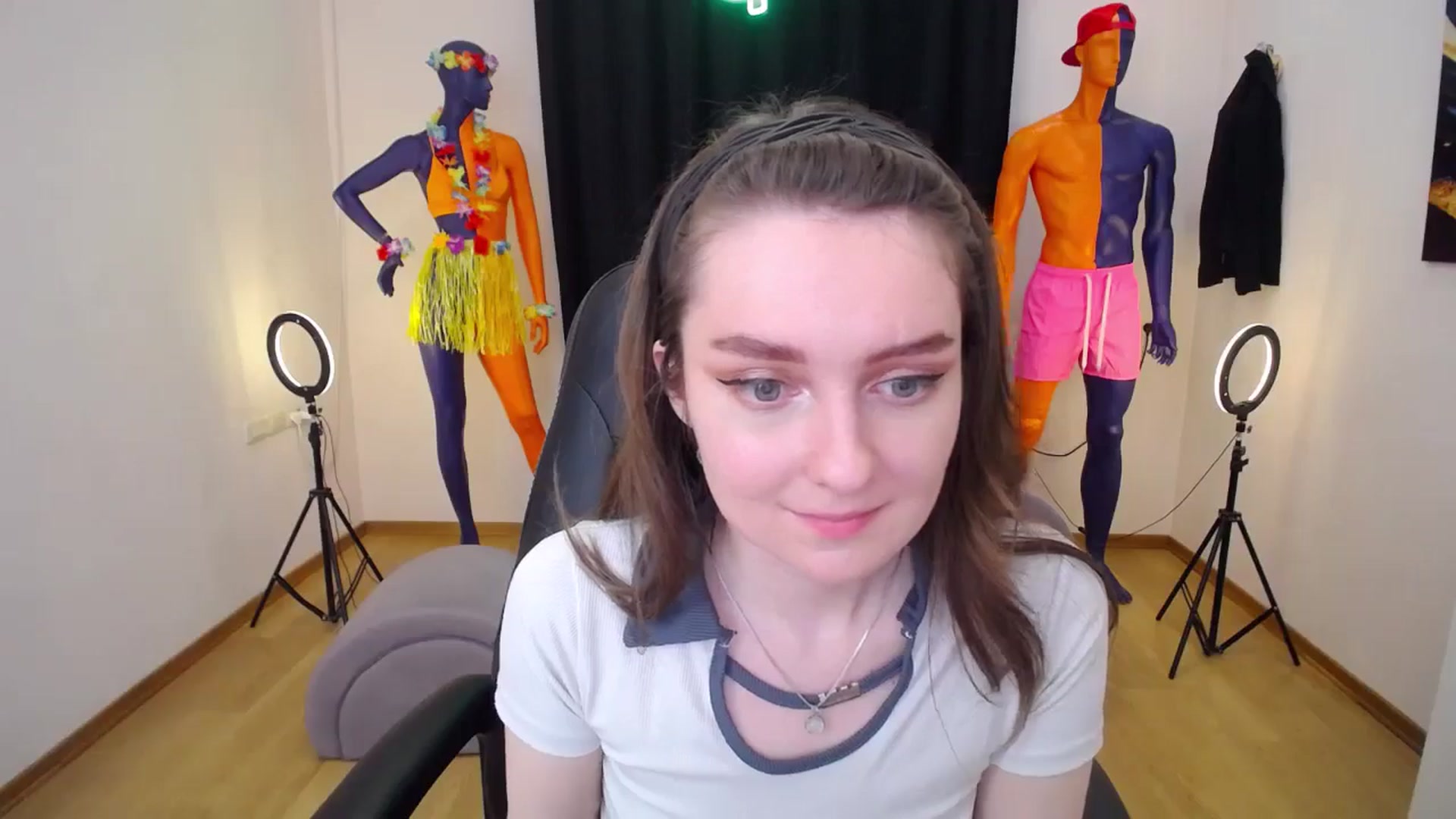 Gallery image thumbnail from Milim_Nava's myfreecams stream on, 07/07/2024, 11:12 image 17 of 20