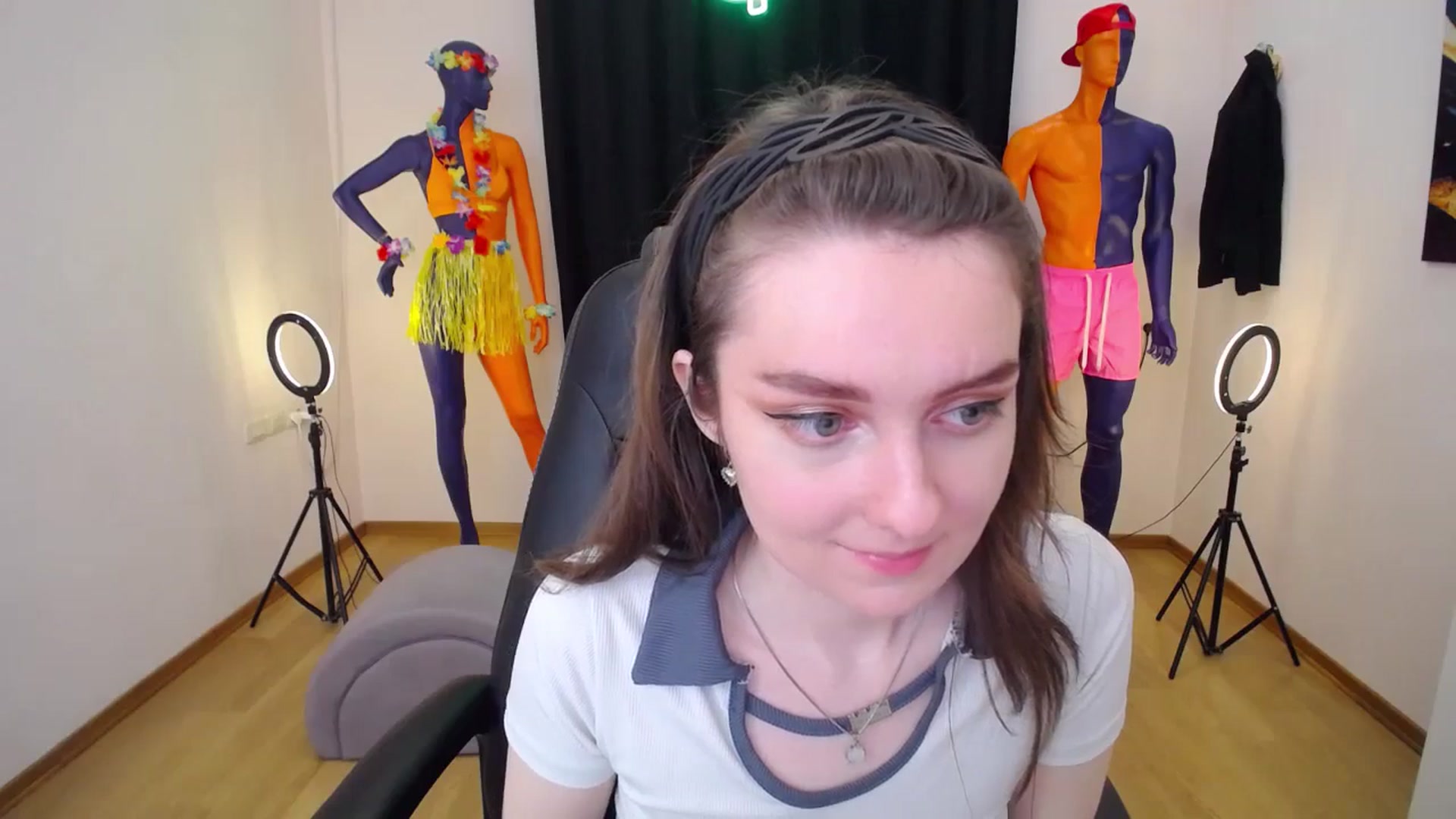 Gallery image thumbnail from Milim_Nava's myfreecams stream on, 07/07/2024, 11:12 image 18 of 20