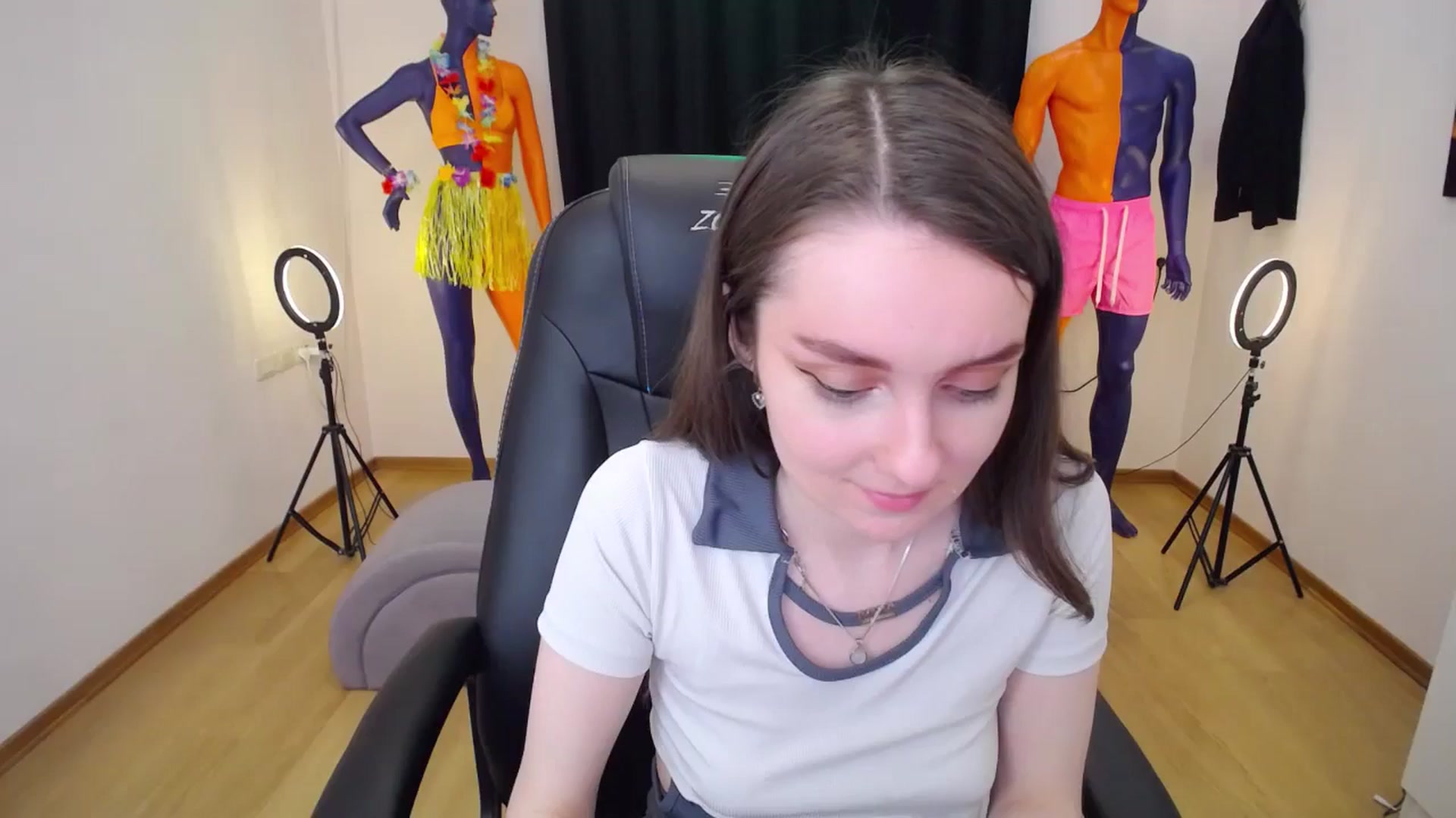 Gallery image thumbnail from Milim_Nava's myfreecams stream on, 07/07/2024, 14:03 image 8 of 20