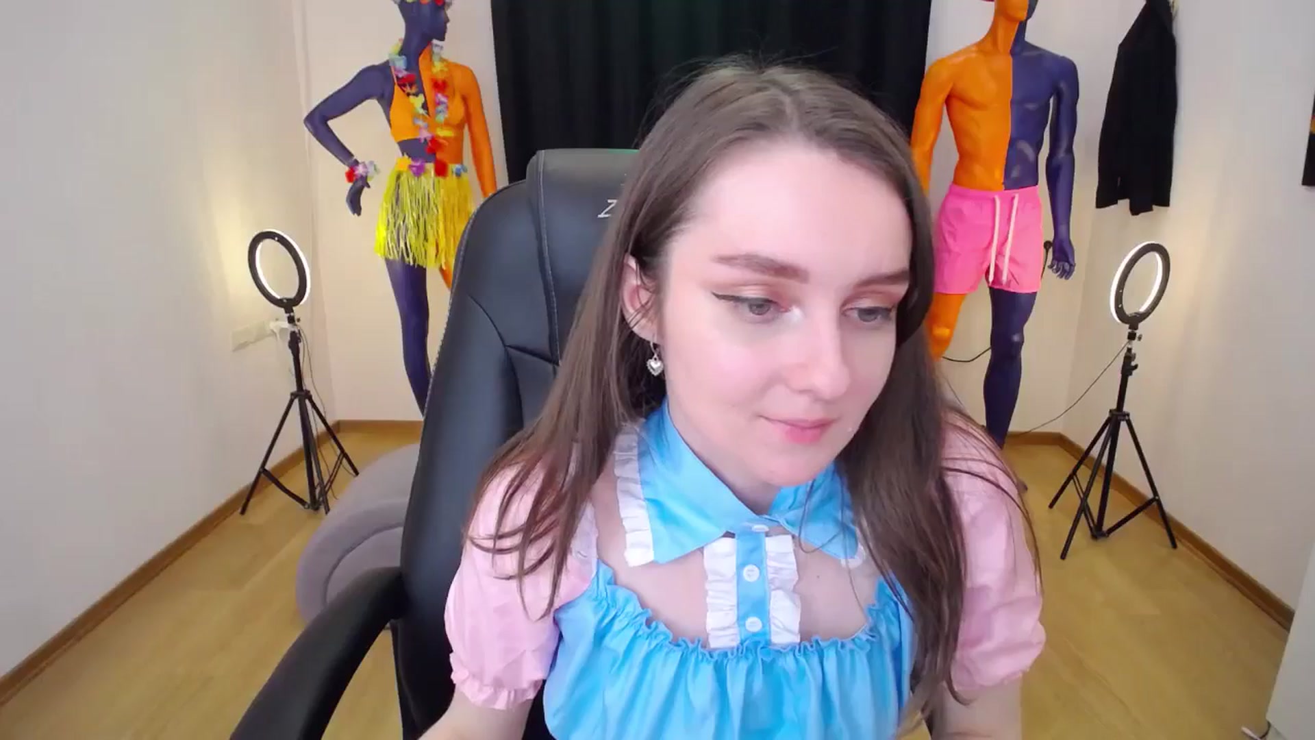 Gallery image thumbnail from Milim_Nava's myfreecams stream on, 07/07/2024, 14:03 image 19 of 20