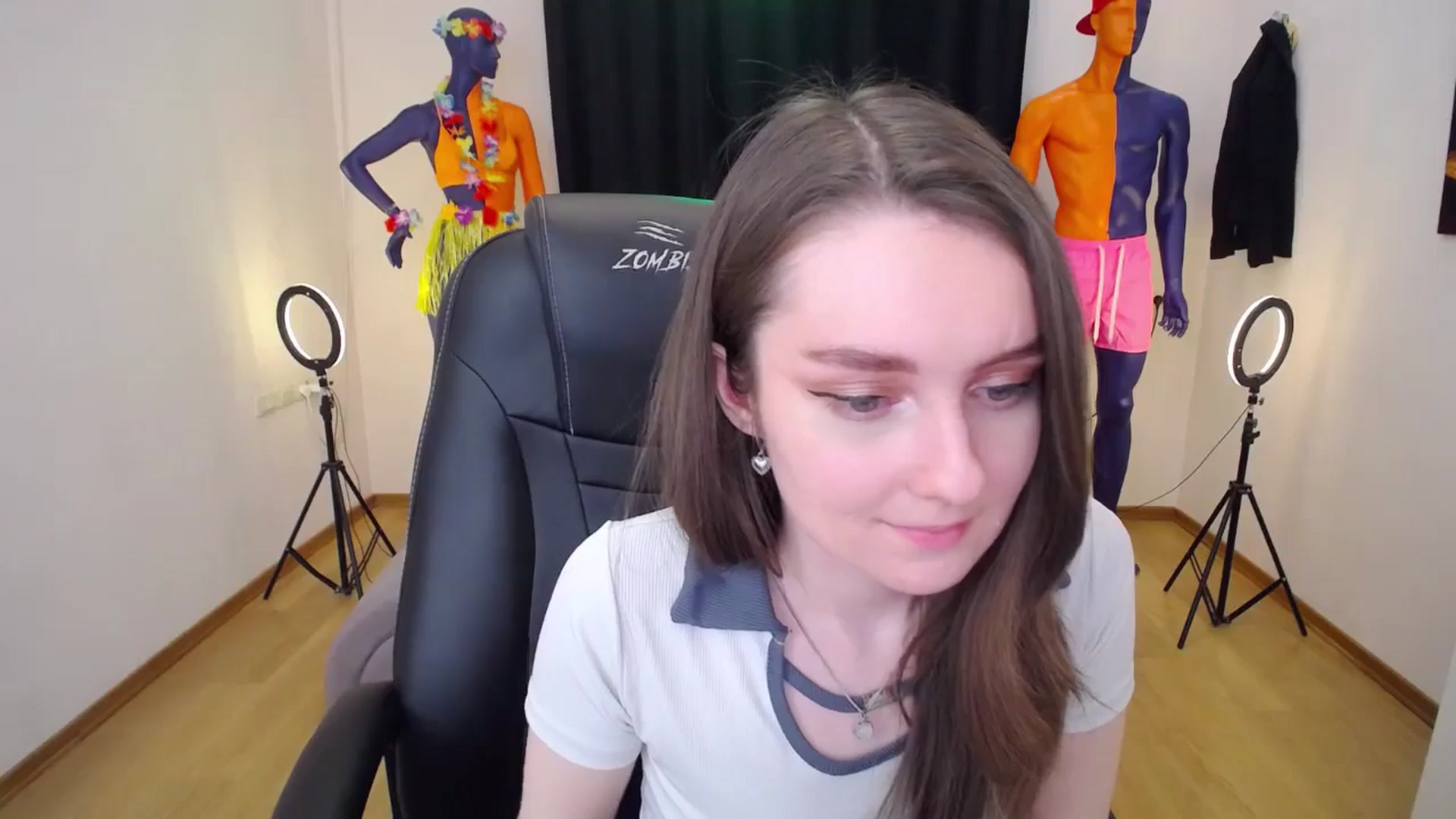 Gallery image thumbnail from Milim_Nava's myfreecams stream on, 07/07/2024, 14:03 image 3 of 20