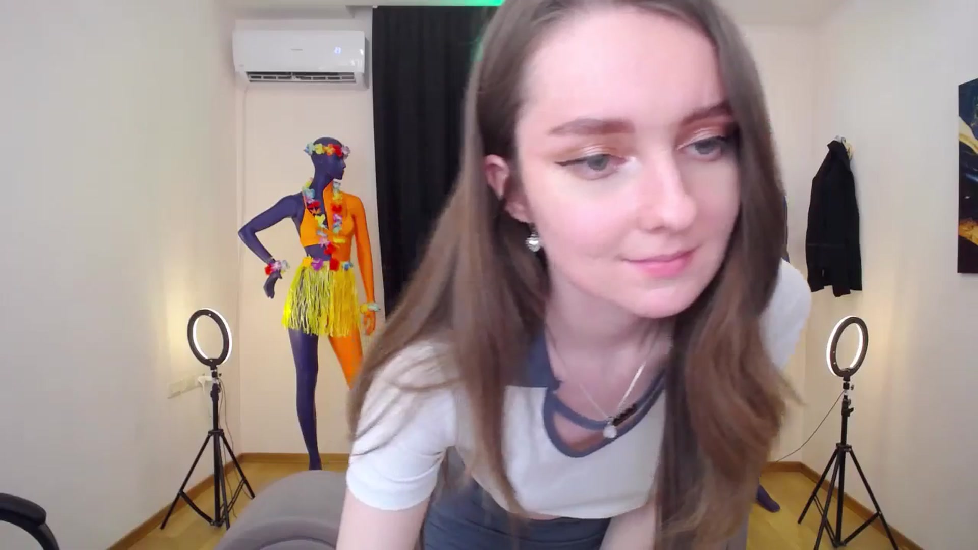 Gallery image thumbnail from Milim_Nava's myfreecams stream on, 07/07/2024, 14:03 image 2 of 20