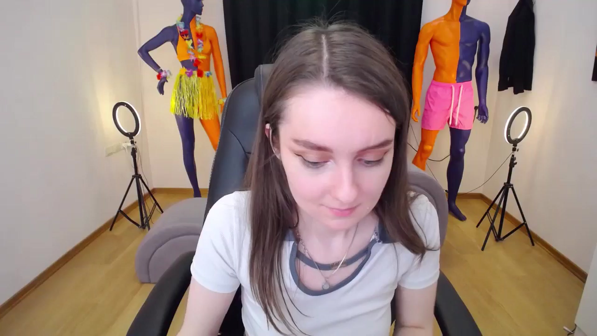 Gallery image thumbnail from Milim_Nava's myfreecams stream on, 07/07/2024, 14:03 image 11 of 20