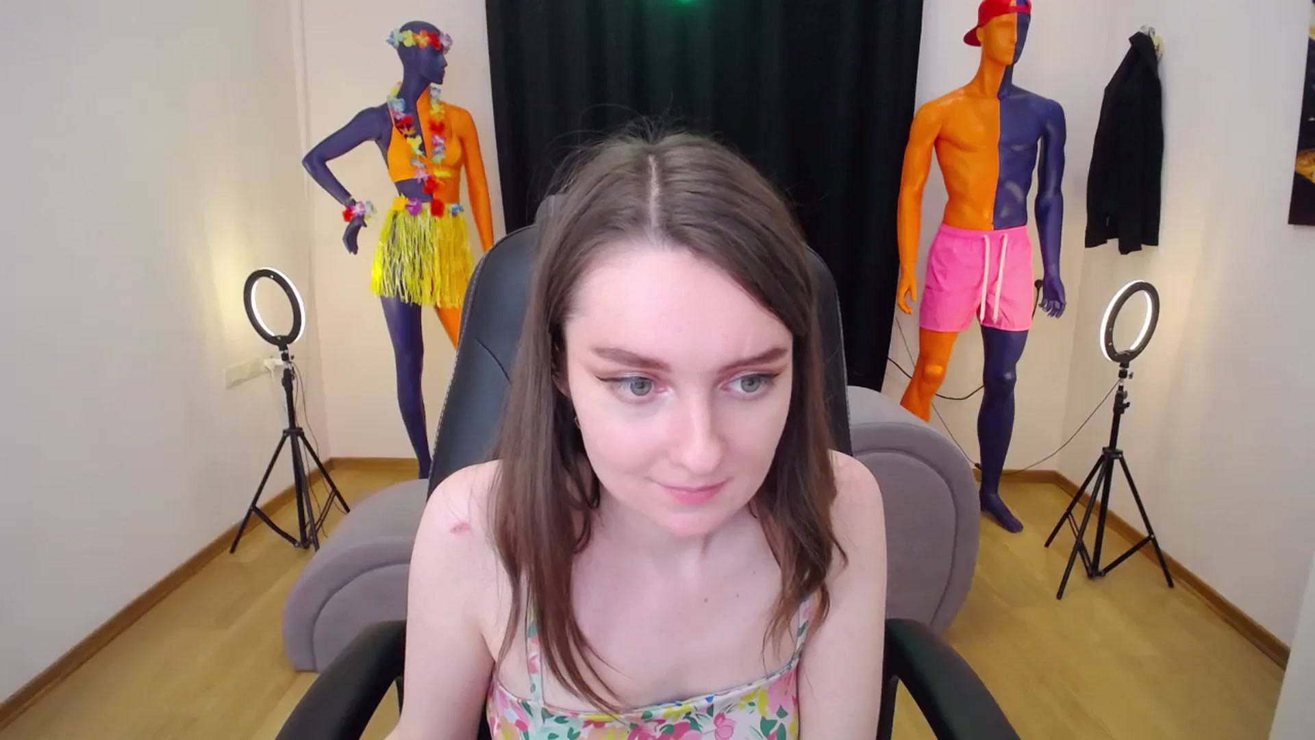 Gallery image thumbnail from Milim_Nava's myfreecams stream on, 07/07/2024, 14:45 image 19 of 20
