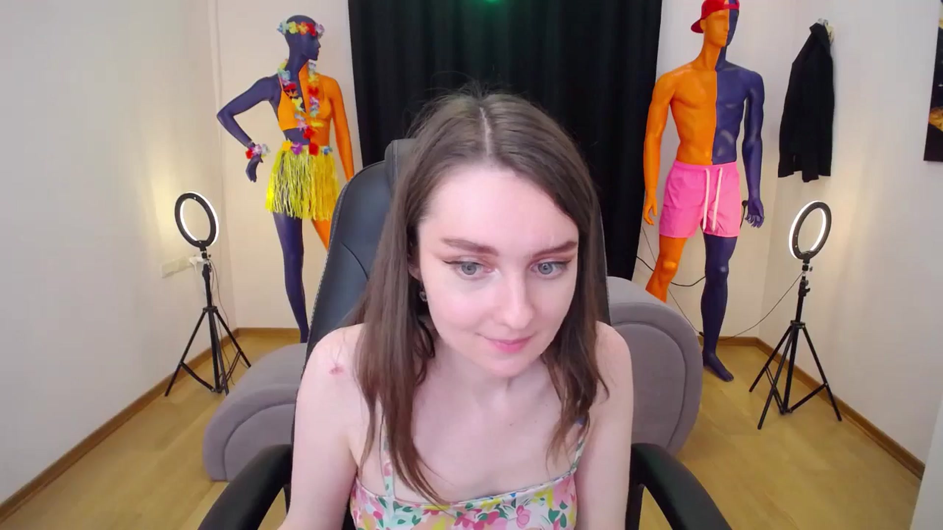 Gallery image thumbnail from Milim_Nava's myfreecams stream on, 07/07/2024, 14:45 image 17 of 20