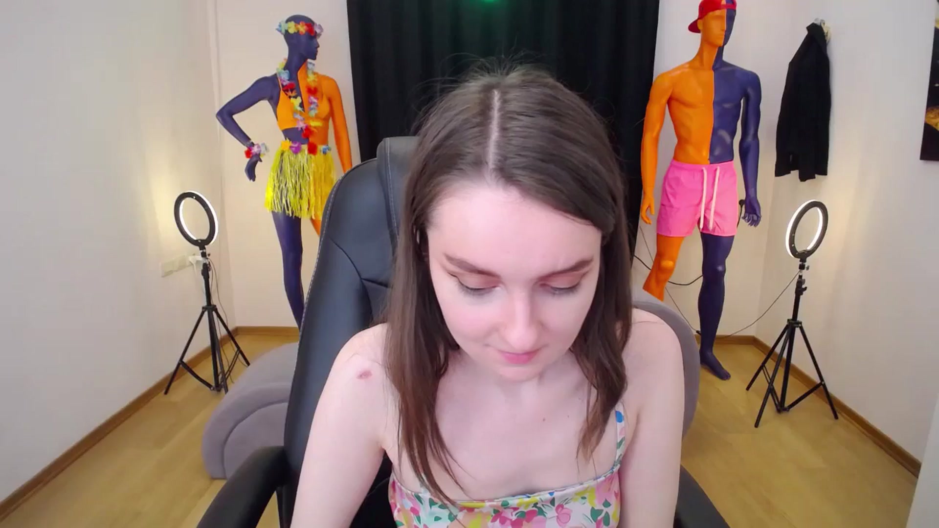 Gallery image thumbnail from Milim_Nava's myfreecams stream on, 07/07/2024, 14:45 image 15 of 20