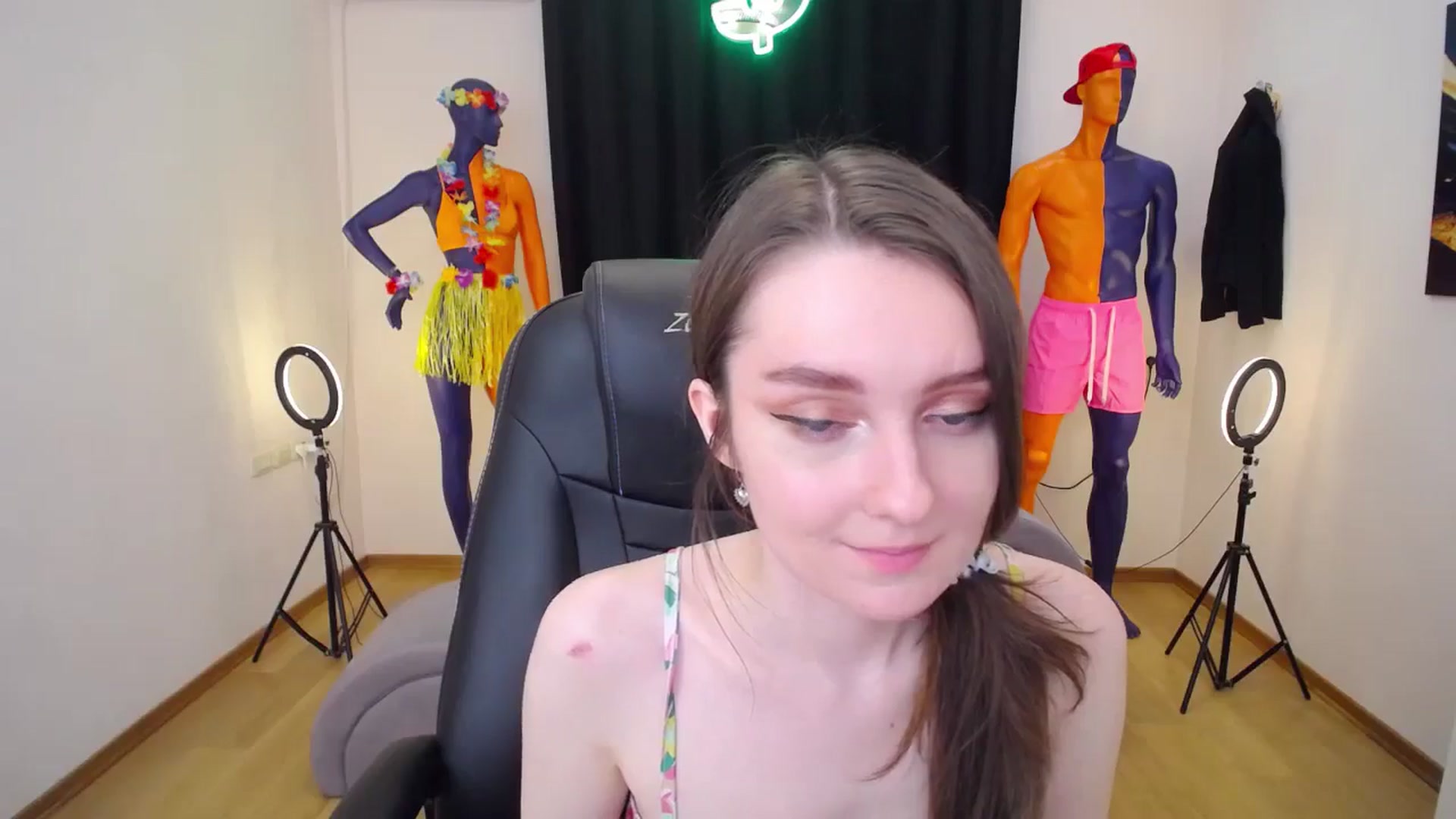 Gallery image thumbnail from Milim_Nava's myfreecams stream on, 07/07/2024, 15:34 image 10 of 20