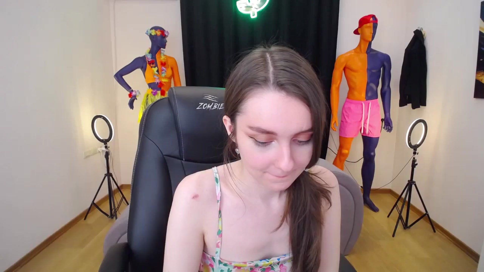 Gallery image thumbnail from Milim_Nava's myfreecams stream on, 07/07/2024, 15:34 image 12 of 20