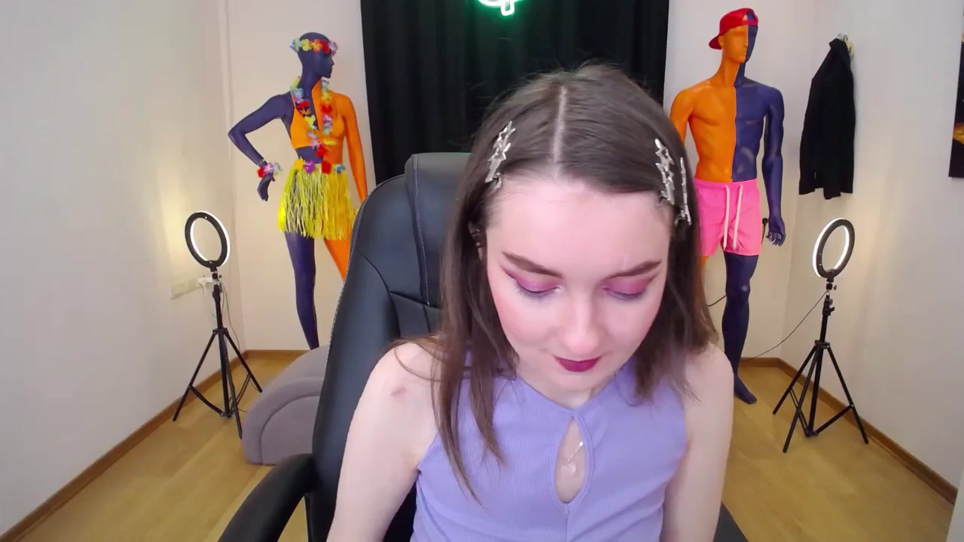 Gallery image thumbnail from Milim_Nava's myfreecams stream on, 07/08/2024, 10:37 image 14 of 20