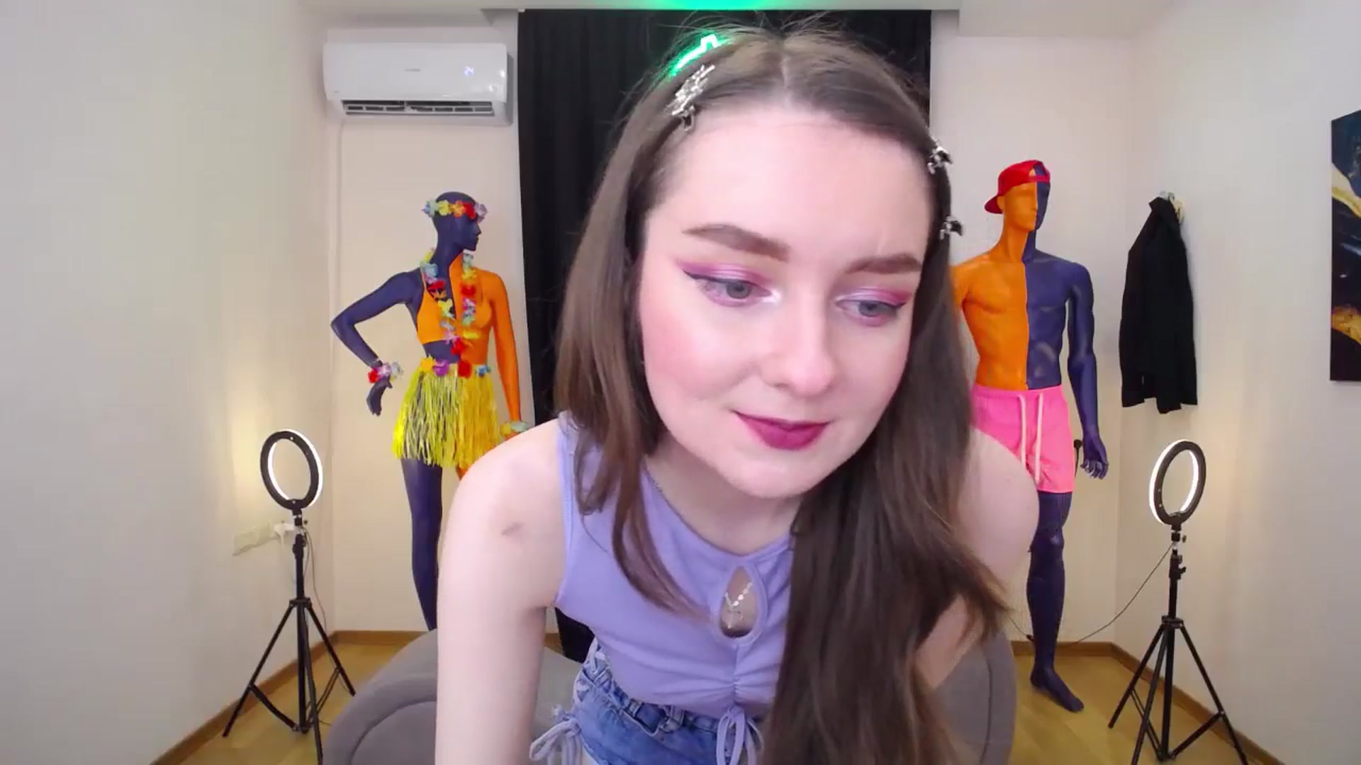 Gallery image thumbnail from Milim_Nava's myfreecams stream on, 07/08/2024, 10:37 image 10 of 20