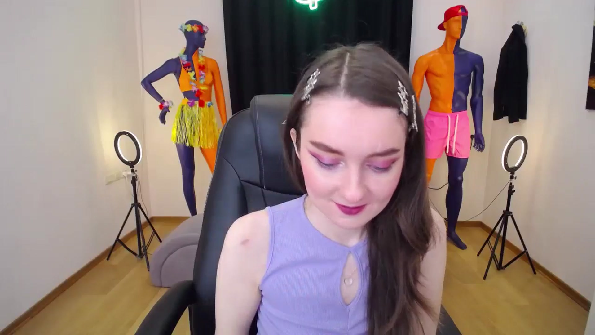 Gallery image thumbnail from Milim_Nava's myfreecams stream on, 07/08/2024, 10:37 image 18 of 20