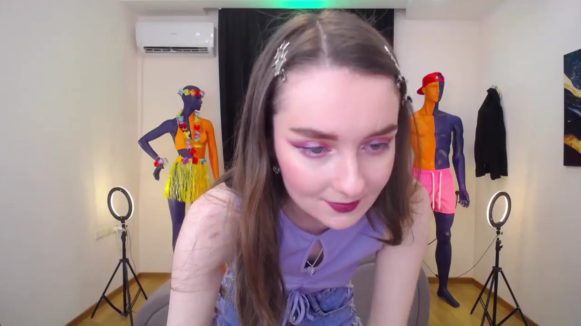 Gallery image thumbnail from Milim_Nava's myfreecams stream on, 07/08/2024, 12:46 image 16 of 20