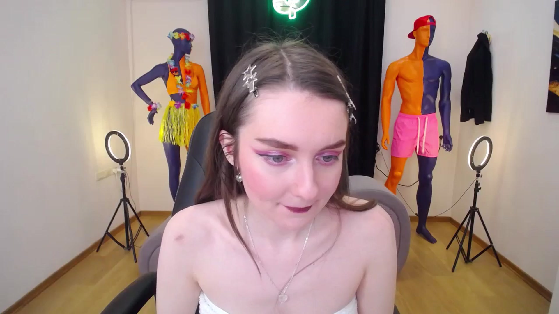 Gallery image thumbnail from Milim_Nava's myfreecams stream on, 07/08/2024, 14:29 image 5 of 20
