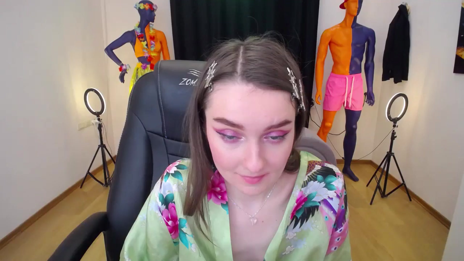 Gallery image thumbnail from Milim_Nava's myfreecams stream on, 07/08/2024, 16:35 image 16 of 20