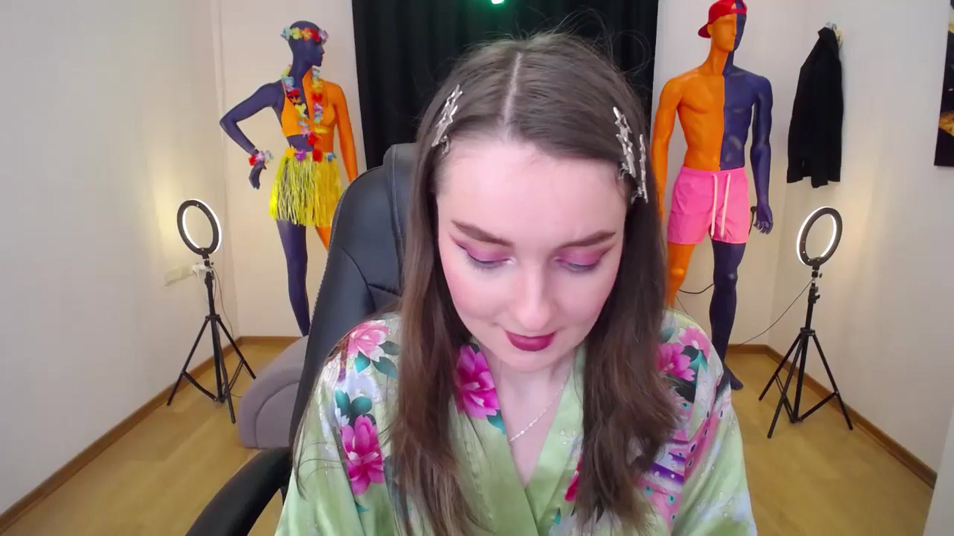 Gallery image thumbnail from Milim_Nava's myfreecams stream on, 07/08/2024, 16:35 image 13 of 20