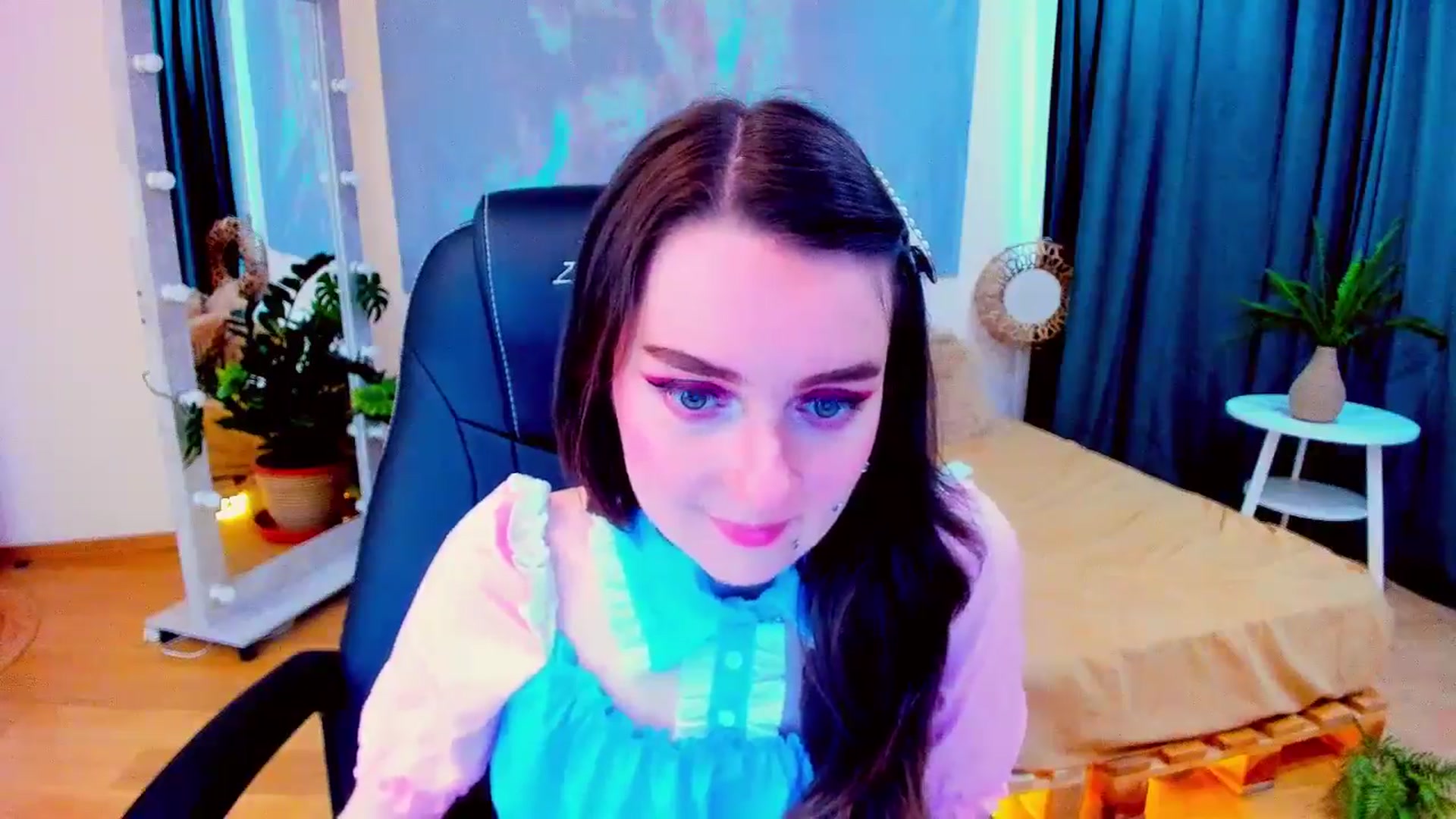 Gallery image thumbnail from Milim_Nava's myfreecams stream on, 07/11/2024, 14:30 image 17 of 20