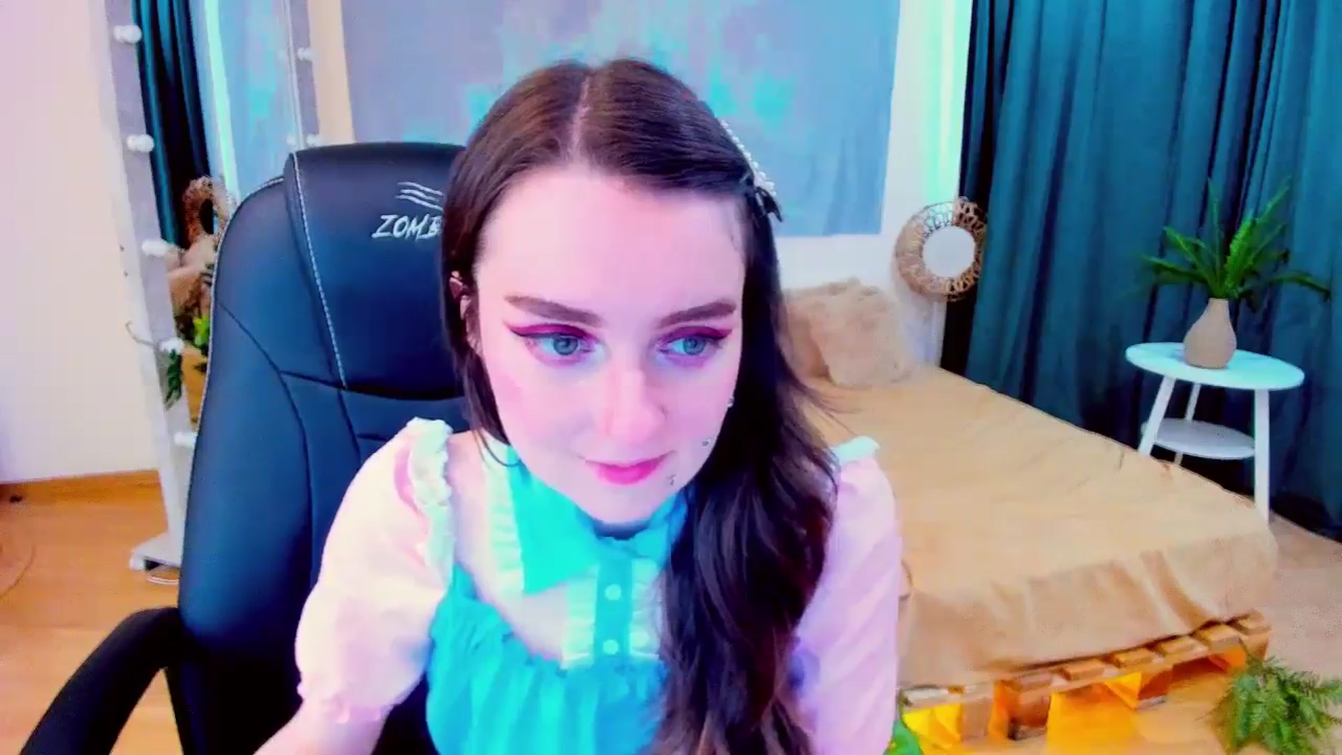 Gallery image thumbnail from Milim_Nava's myfreecams stream on, 07/11/2024, 14:30 image 12 of 20