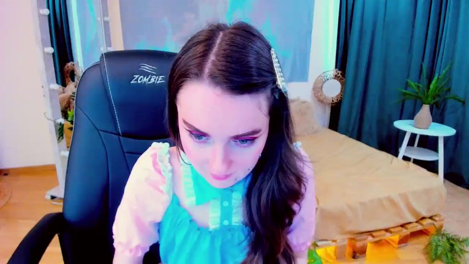 Gallery image thumbnail from Milim_Nava's myfreecams stream on, 07/11/2024, 14:30 image 13 of 20