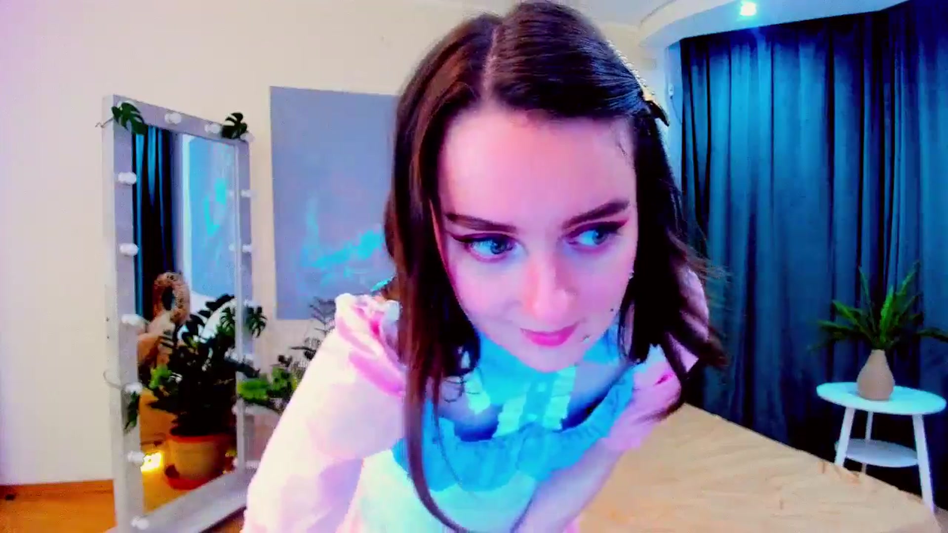 Gallery image thumbnail from Milim_Nava's myfreecams stream on, 07/11/2024, 14:51 image 8 of 20