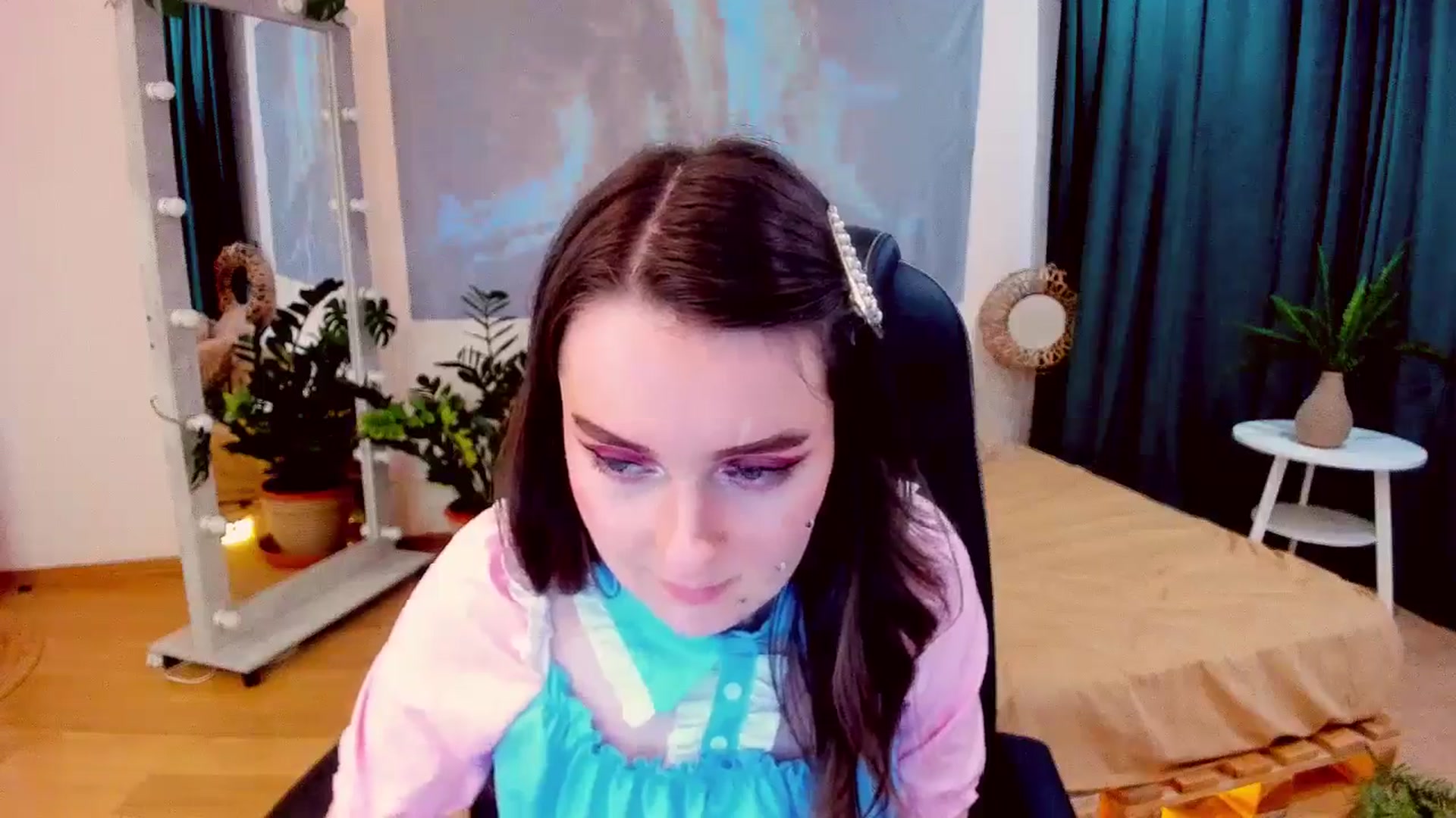 Gallery image thumbnail from Milim_Nava's myfreecams stream on, 07/11/2024, 15:27 image 18 of 20