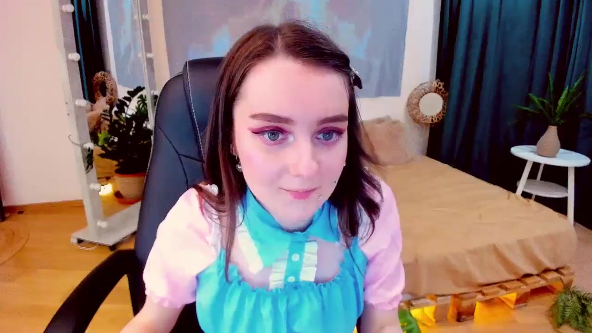 Gallery image thumbnail from Milim_Nava's myfreecams stream on, 07/11/2024, 15:44 image 10 of 20