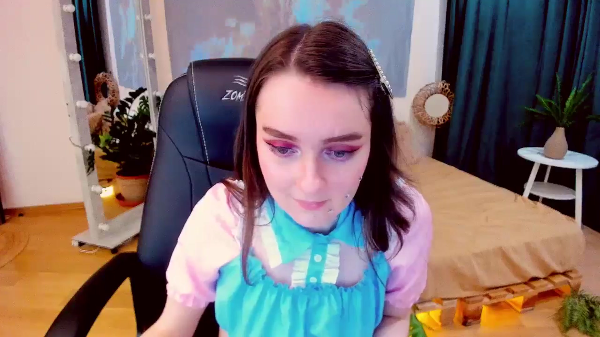 Gallery image thumbnail from Milim_Nava's myfreecams stream on, 07/11/2024, 15:44 image 11 of 20