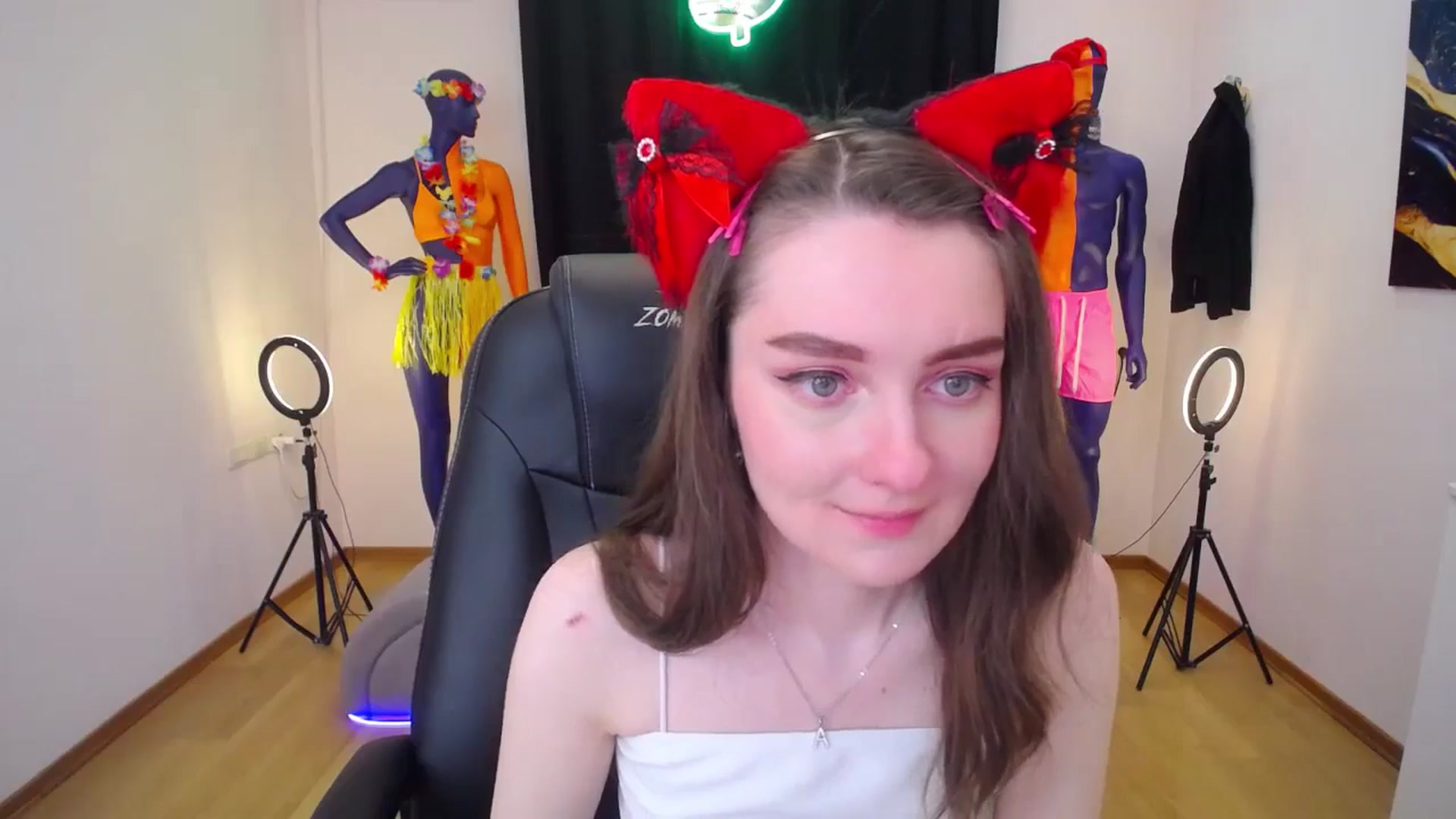 Gallery image thumbnail from Milim_Nava's myfreecams stream on, 07/12/2024, 10:41 image 9 of 20